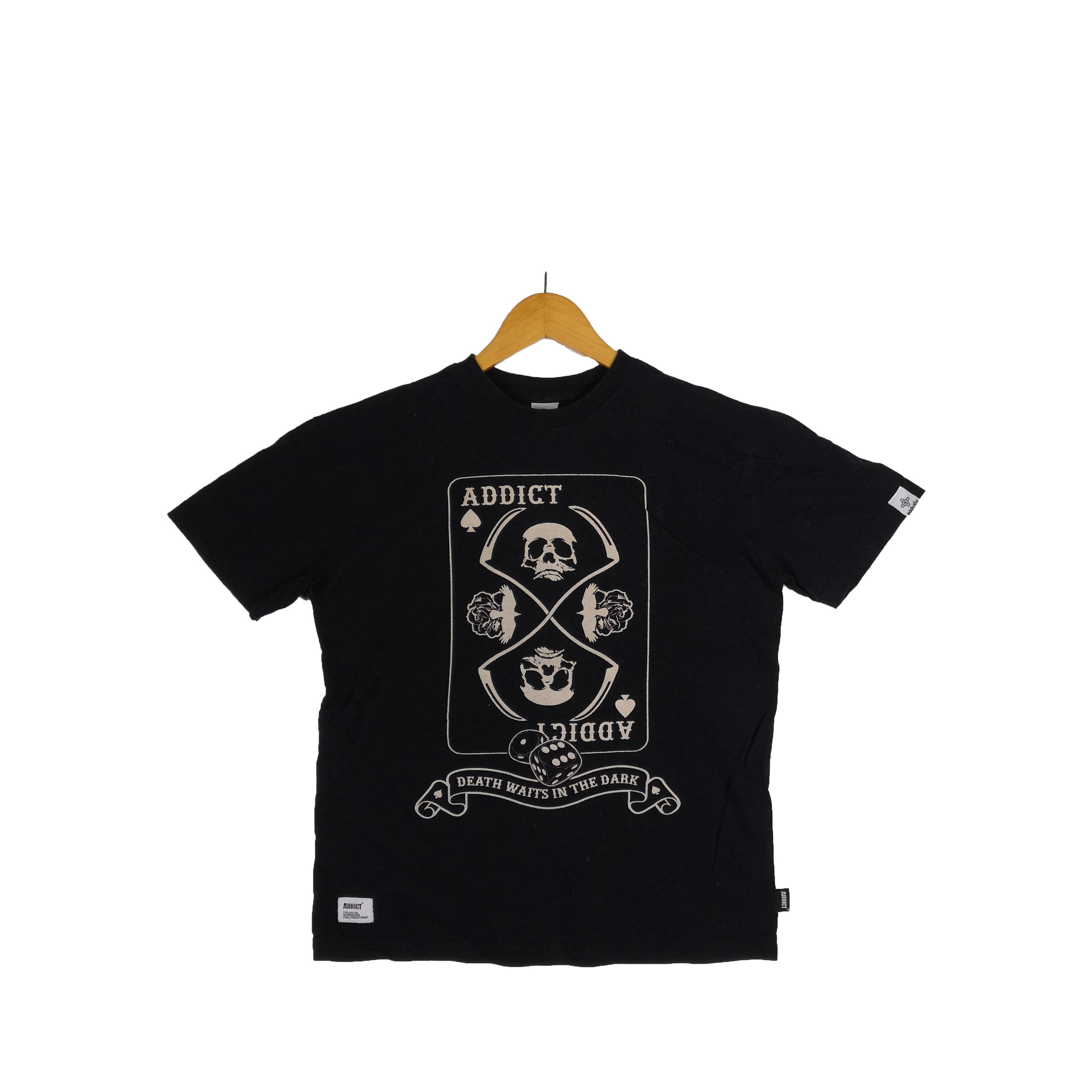 Vintage Skulls Tshirt Addict Poker Face Death Wait Dark Tees . Size US M / EU 48-50 / 2 - 1 Thumbnail