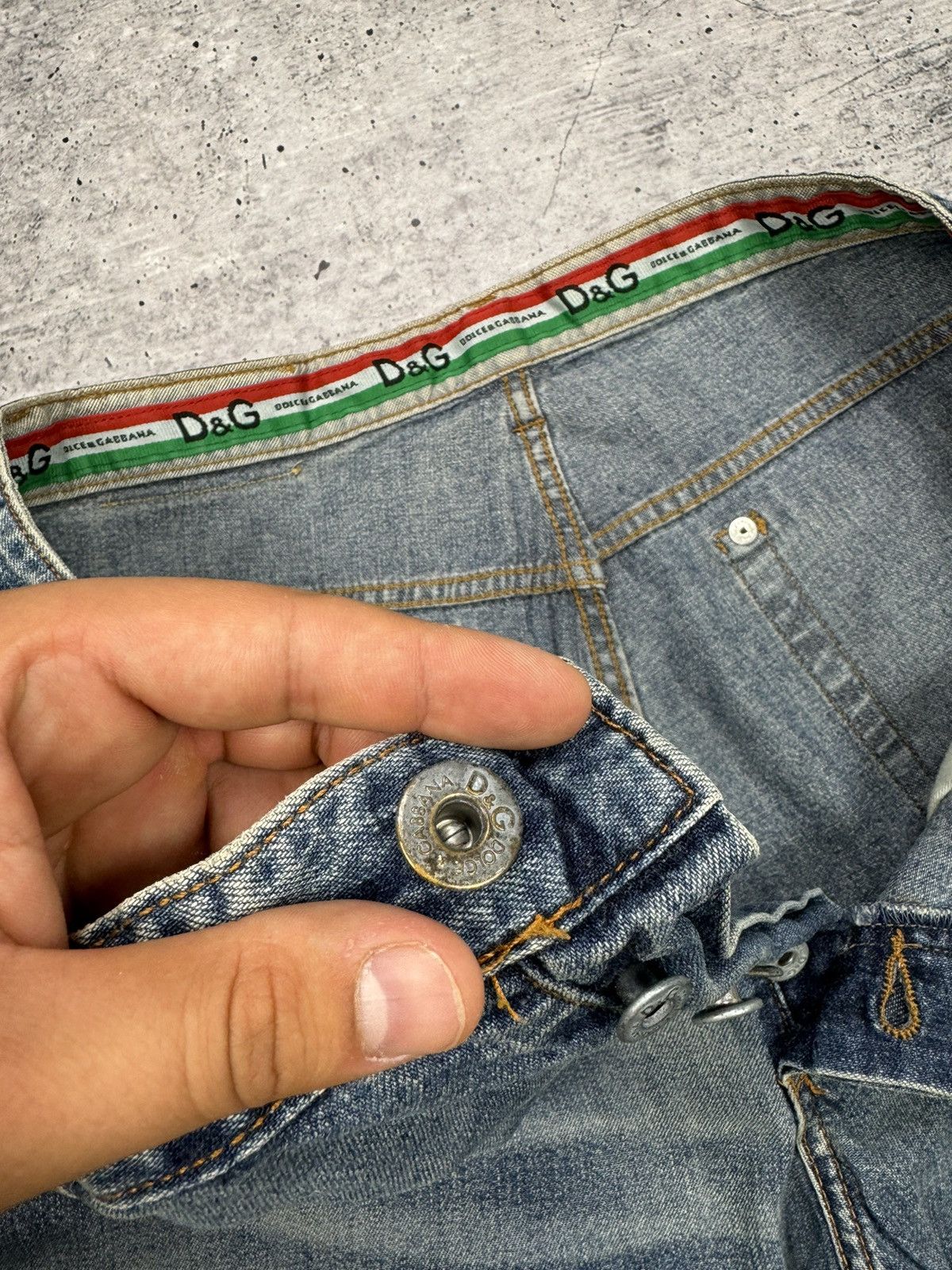 Dolce & Gabbana × Vintage Vintage Dolce&Gabbana 90s Blue Stonewashed Denim Jeans Pants Size US 36 / EU 52 - 11 Thumbnail