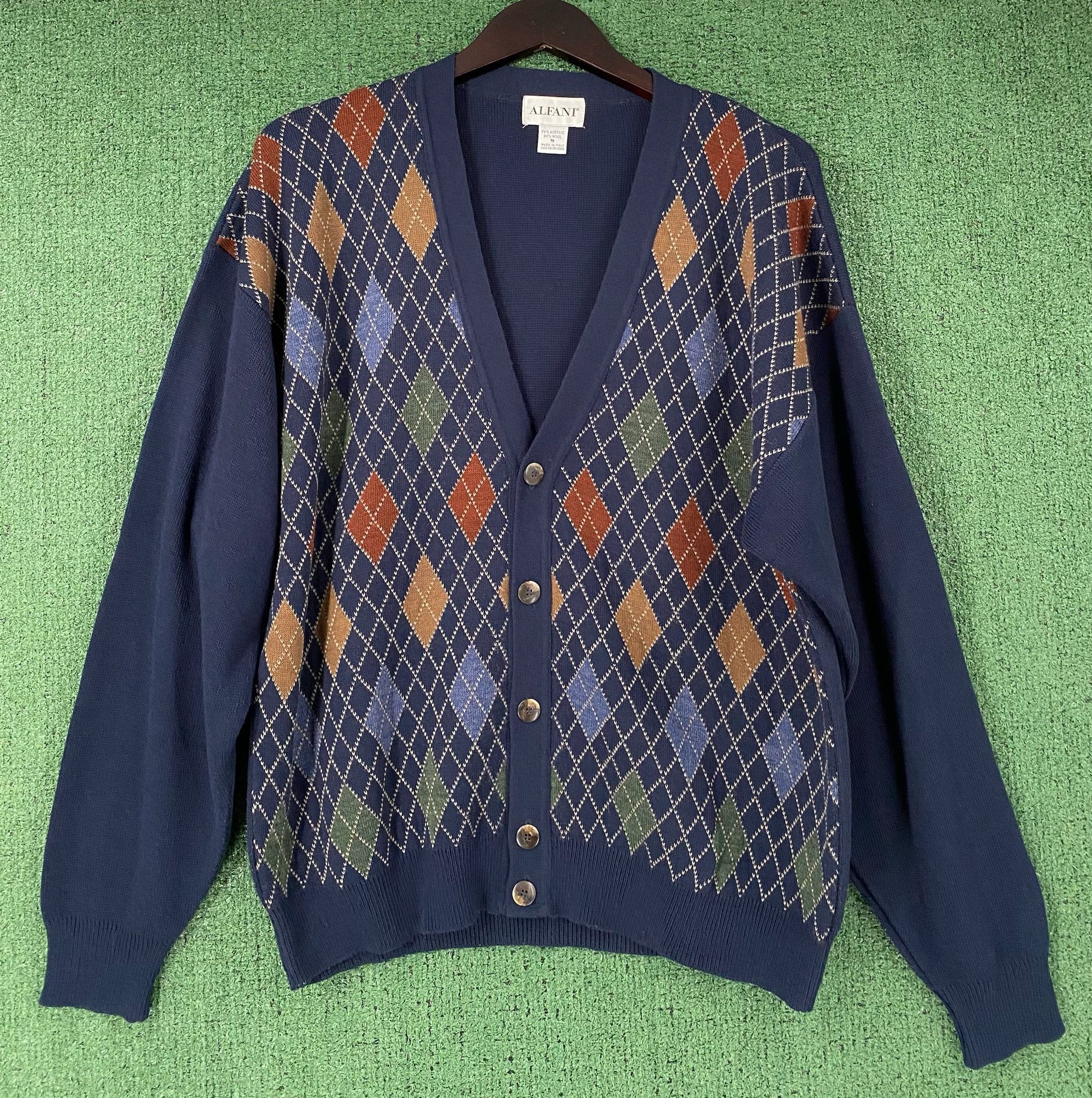 Alfani 90’s Alfani Navy Argyle Patterned Cardigan Sweater Large Size US L / EU 52-54 / 3 - 1 Thumbnail