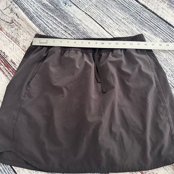 Patagonia Patagonia Fleetwith Skort In Dark Gray Size 34" / US 12 / IT 48 - 10 Thumbnail
