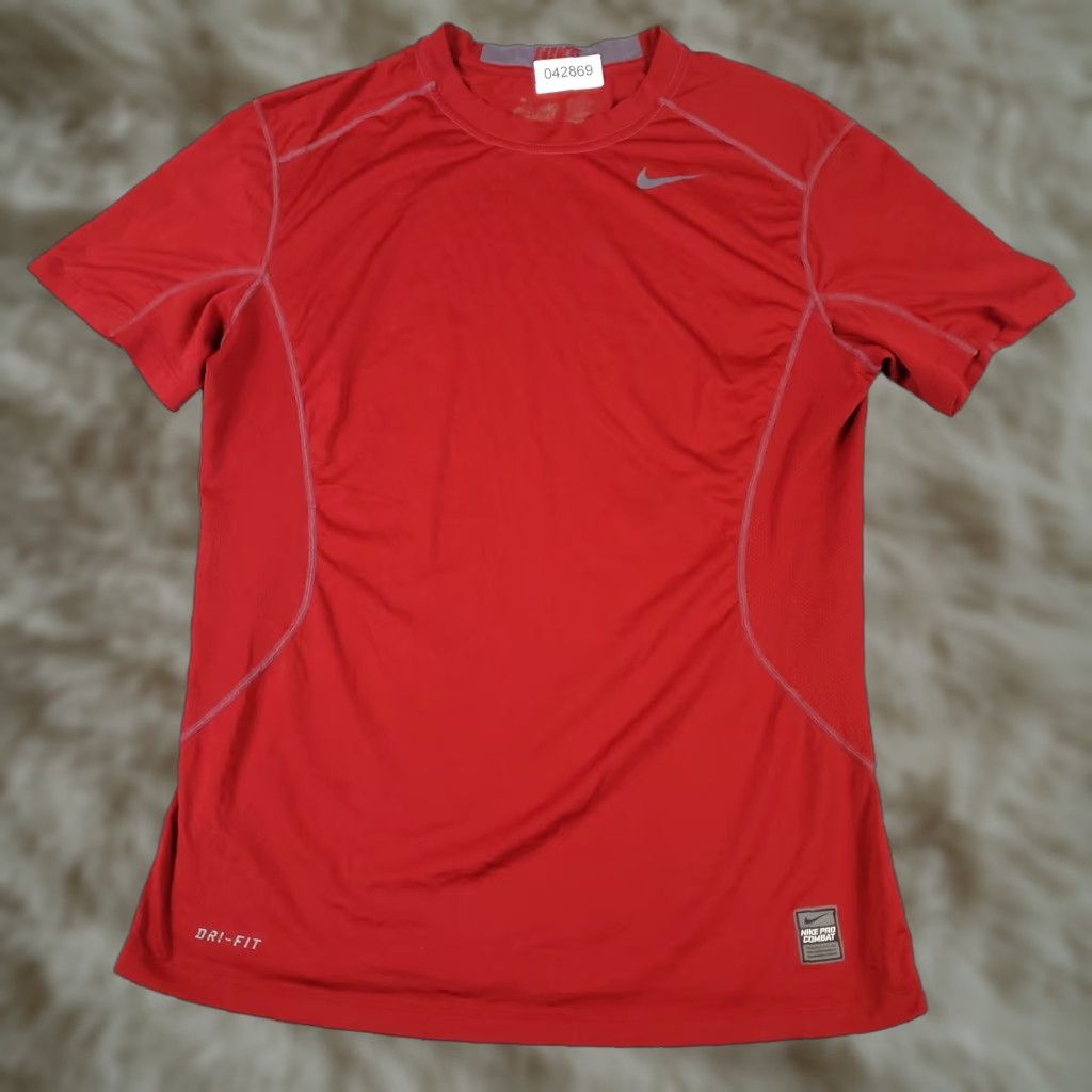 Nike Nike T Shirt Mens Size Medium Red Pro Combat Training Active Short Sleeve shirt Size US M / EU 48-50 / 2 - 1 Thumbnail