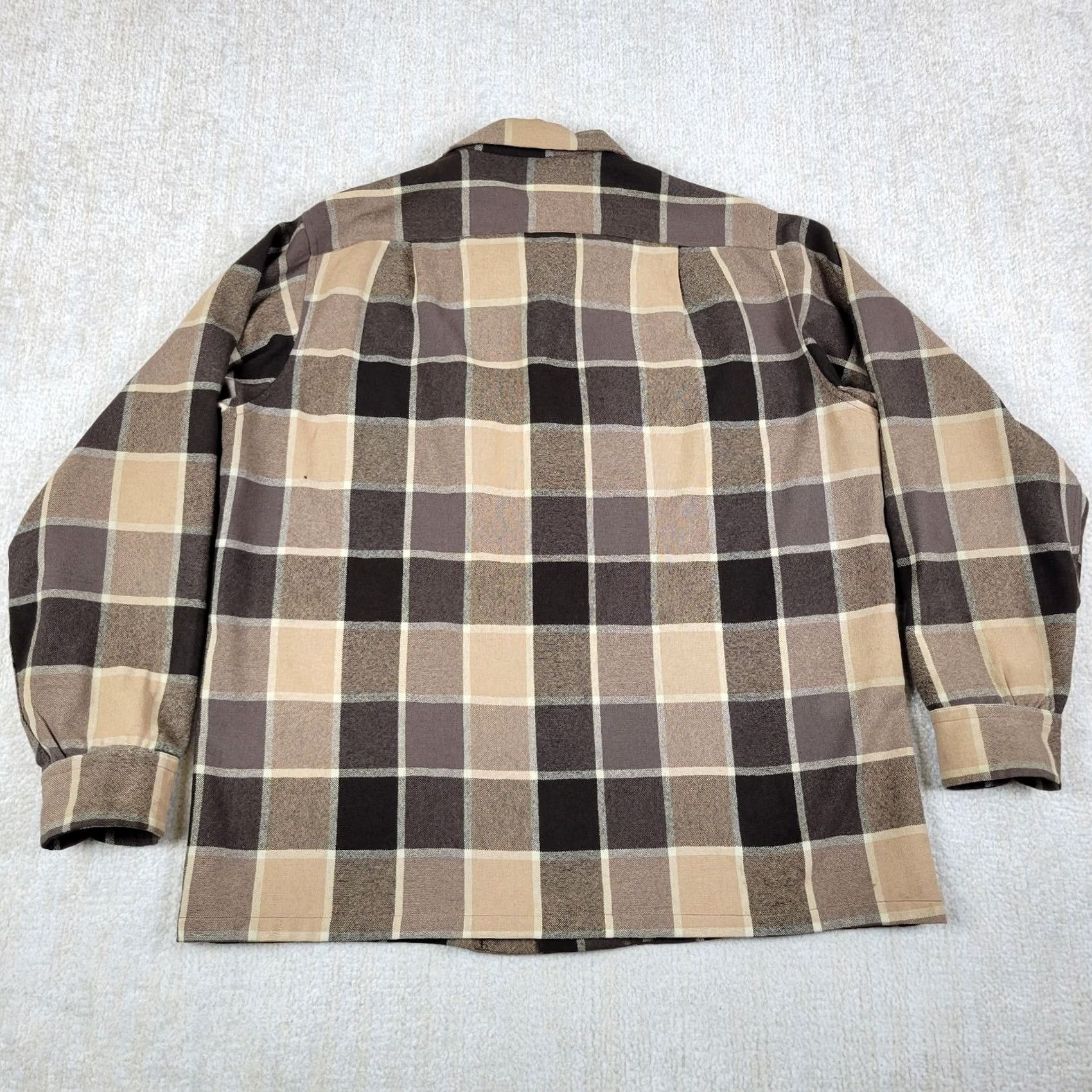 Pendleton VINTAGE Pendleton Board Shirt Adult L Multicolor Tartan Plaid Wool Button-Up Long Sleeve USA Mens Leather Elbow Patch Size US L / EU 52-54 / 3 - 2 Thumbnail
