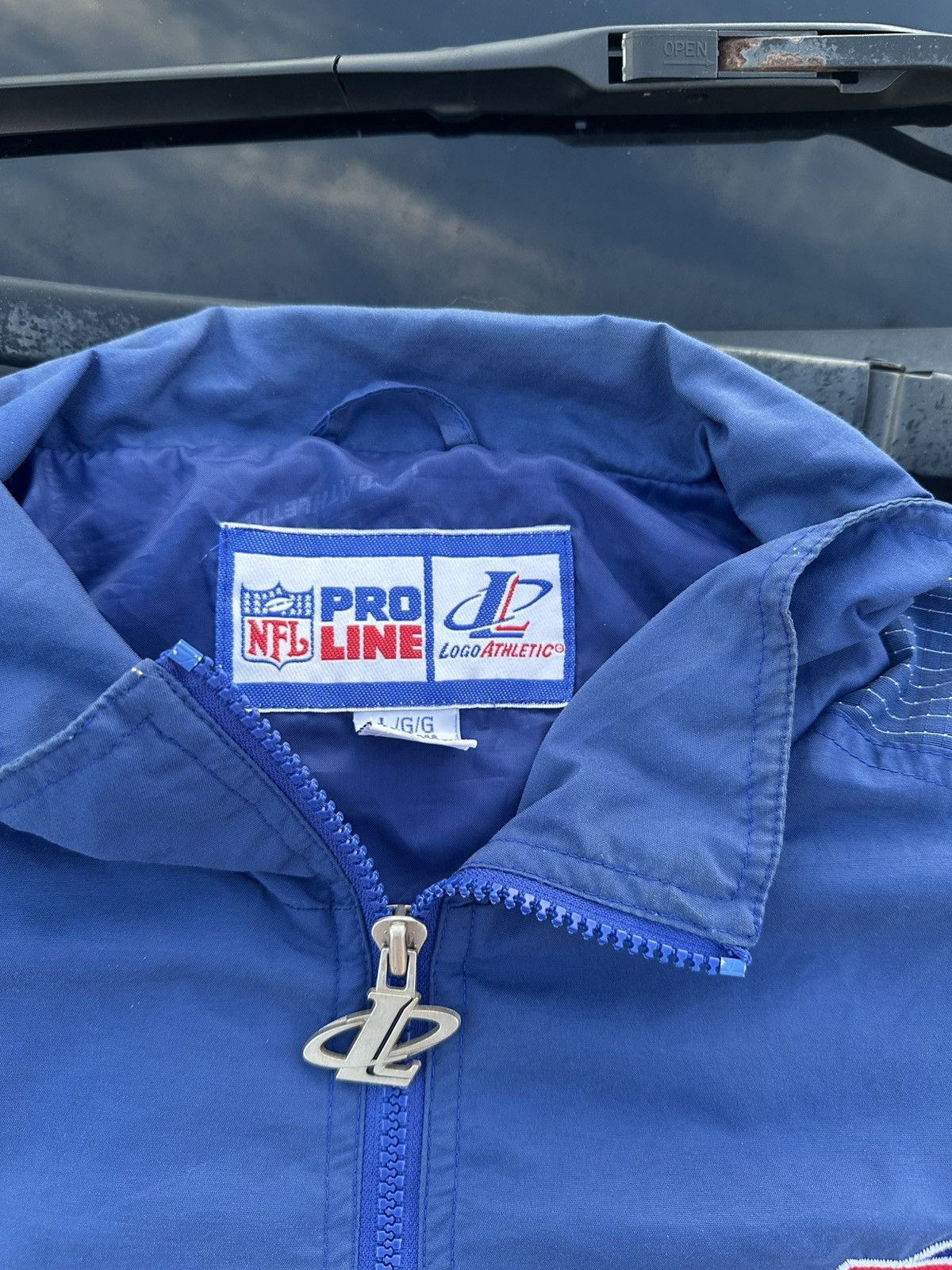 NFL × Vintage VINTAGE BILLS ZIPUP JACKET Size US L / EU 52-54 / 3 - 2 Thumbnail