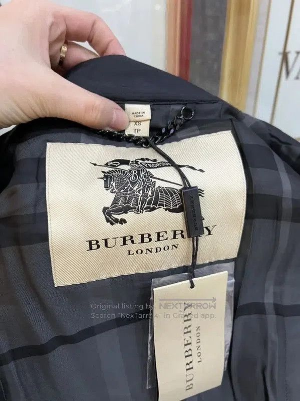 Burberry Burberry Black Striped Women's Winter Jacket. Size XS / US 0-2 / IT 36-38 - 5 Thumbnail