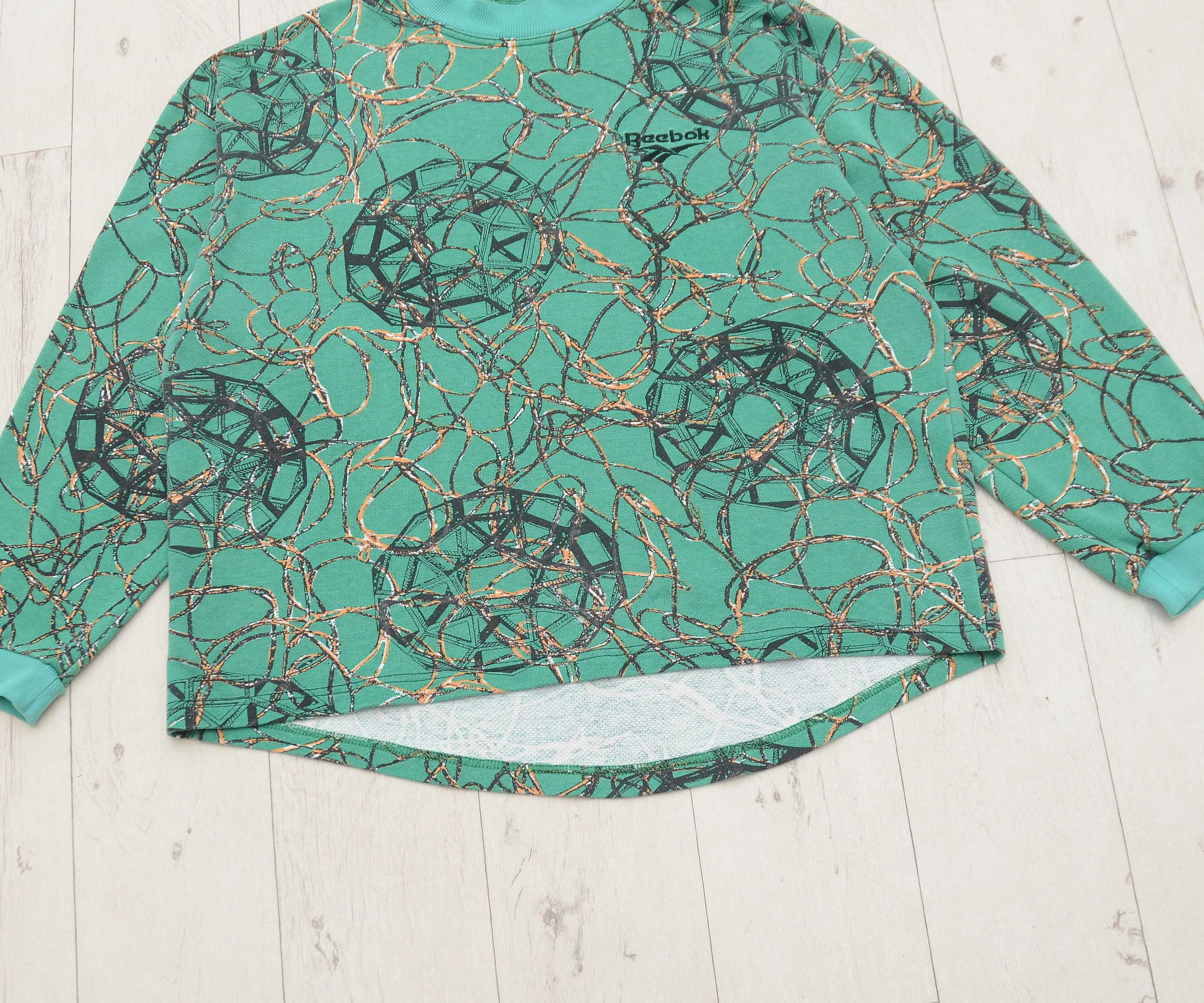 Reebok Vintage Reebok Sweatshirt Abstract Green Star Chain Pattern Size US L / EU 52-54 / 3 - 3 Thumbnail