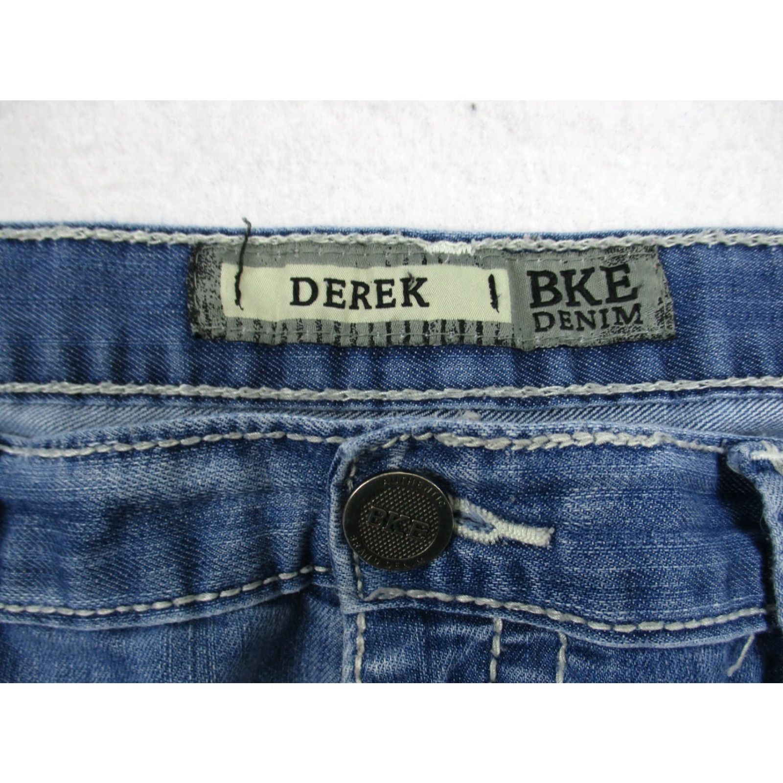 BKE BKE Buckle Jeans Derek 33 R Relaxed Straight Stone Washed Denim Embroidered Blue Mens Size US 33 - 4 Thumbnail