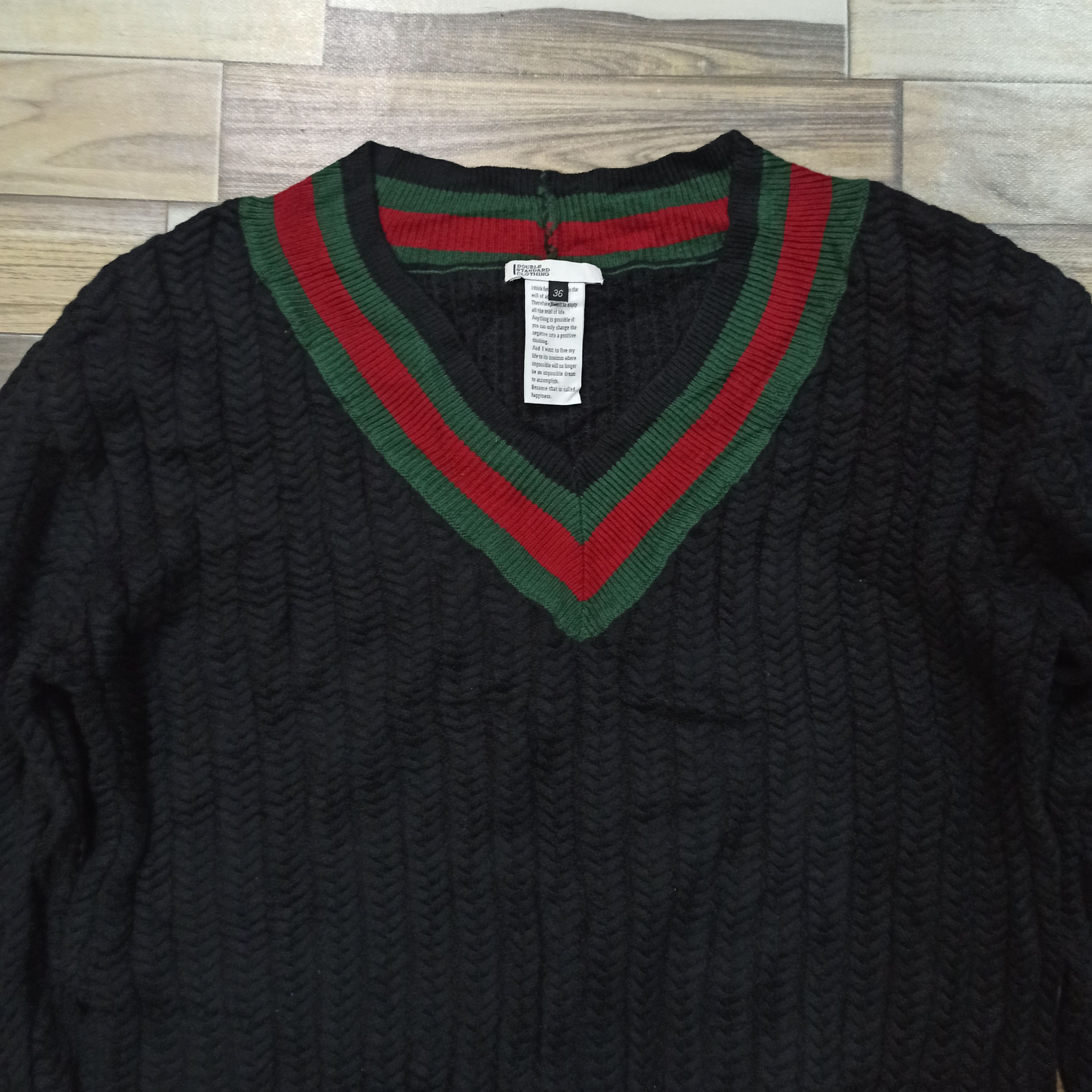 Aran Isles Knitwear Japanese Double Standard Knitwear V-neck Style Gucci Size US M / EU 48-50 / 2 - 3 Thumbnail
