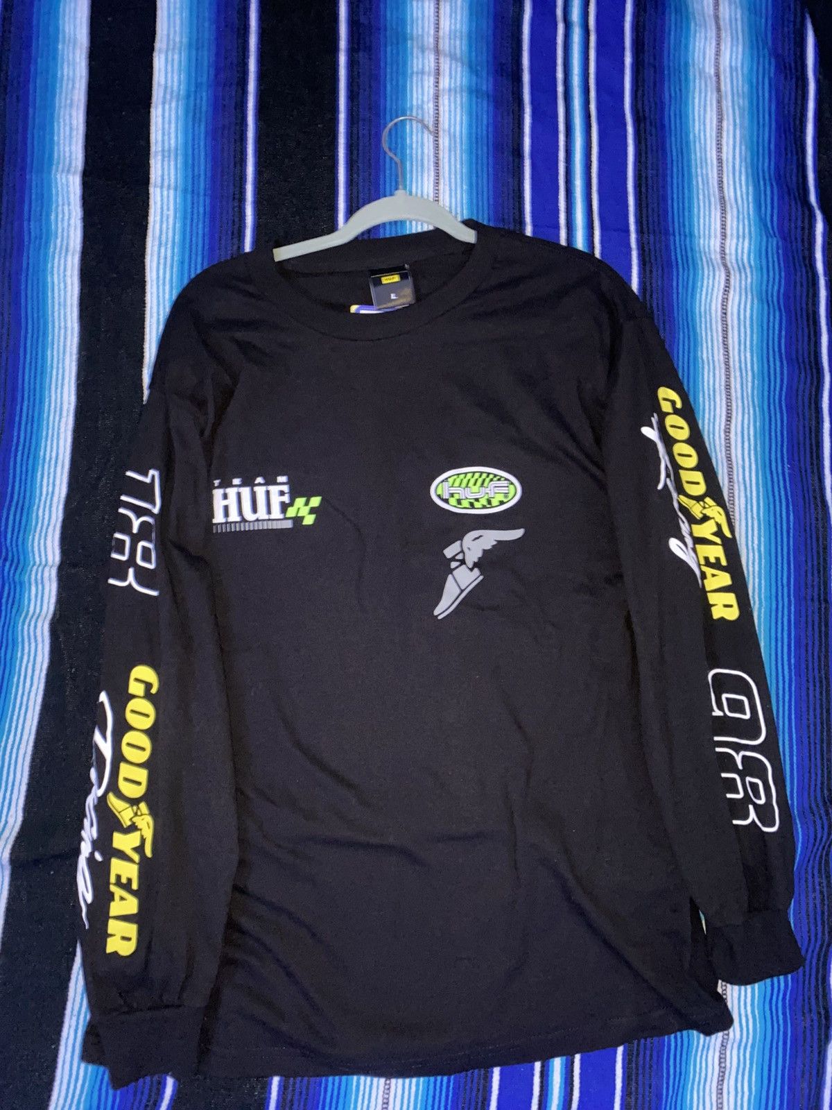 Huf × Vintage VINTAGE HUFF LONGSLEEVE Size US L / EU 52-54 / 3 - 1 Thumbnail