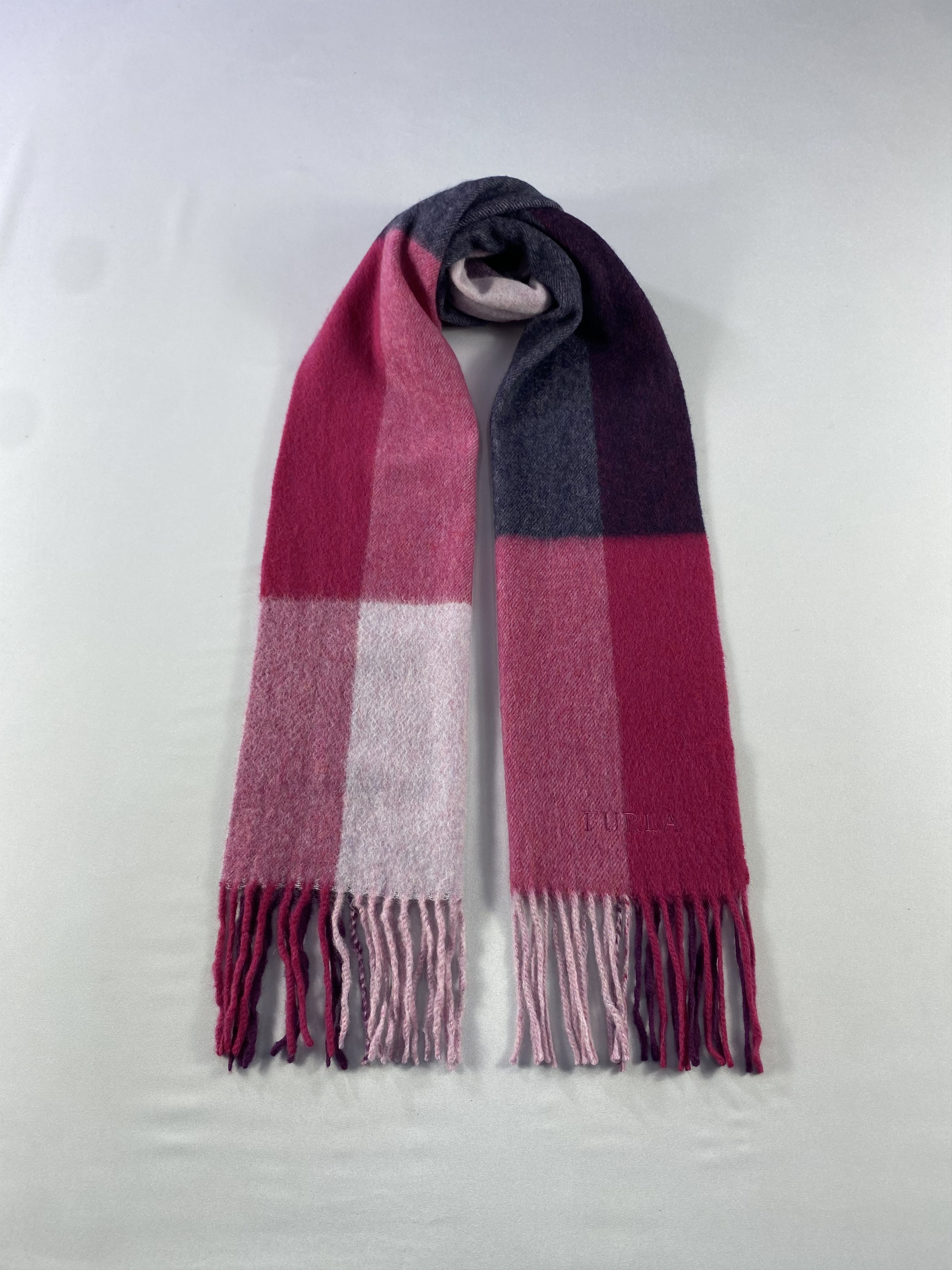 Furla × Vintage Furla Scarf / Muffler / Neckwear Size ONE SIZE - 1 Thumbnail