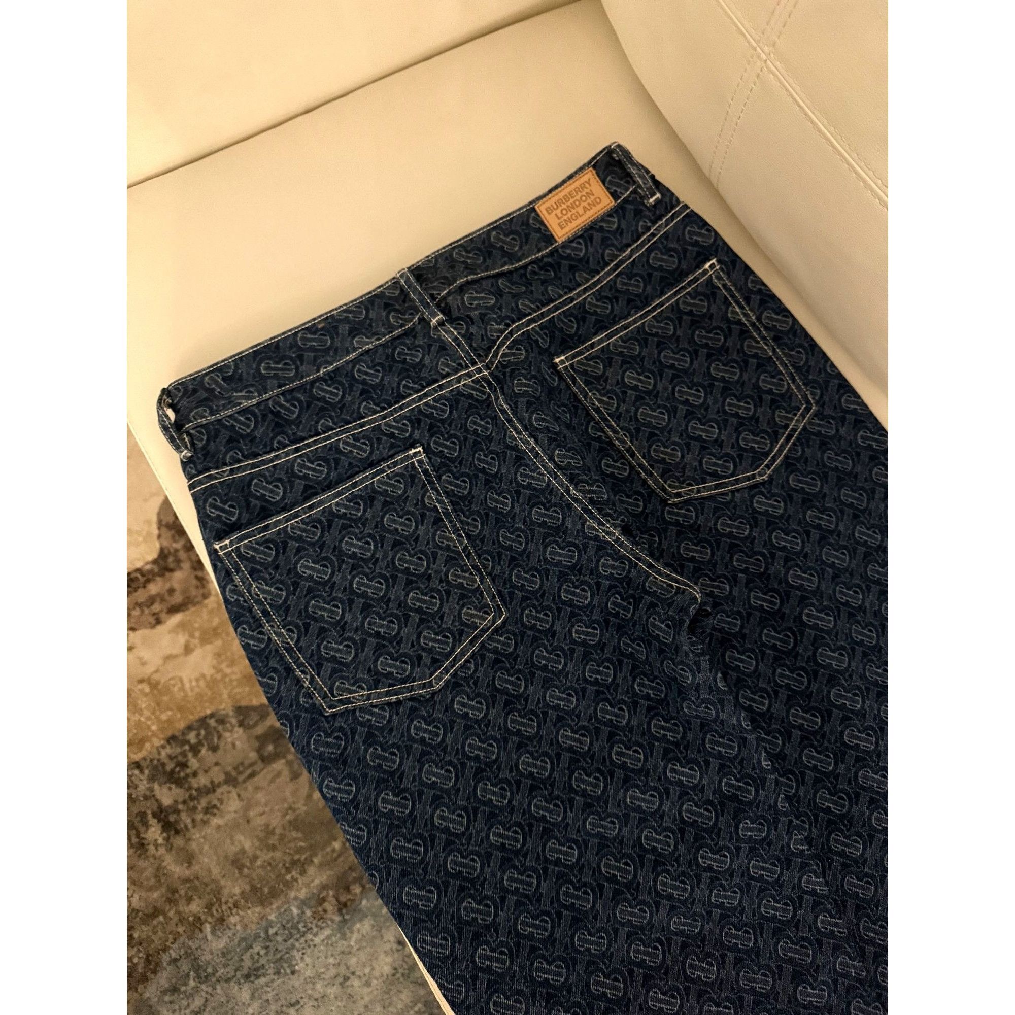 Burberry Burberry London England Monogram Denim Jeans With Cuffed Hem Size 29" - 4 Thumbnail