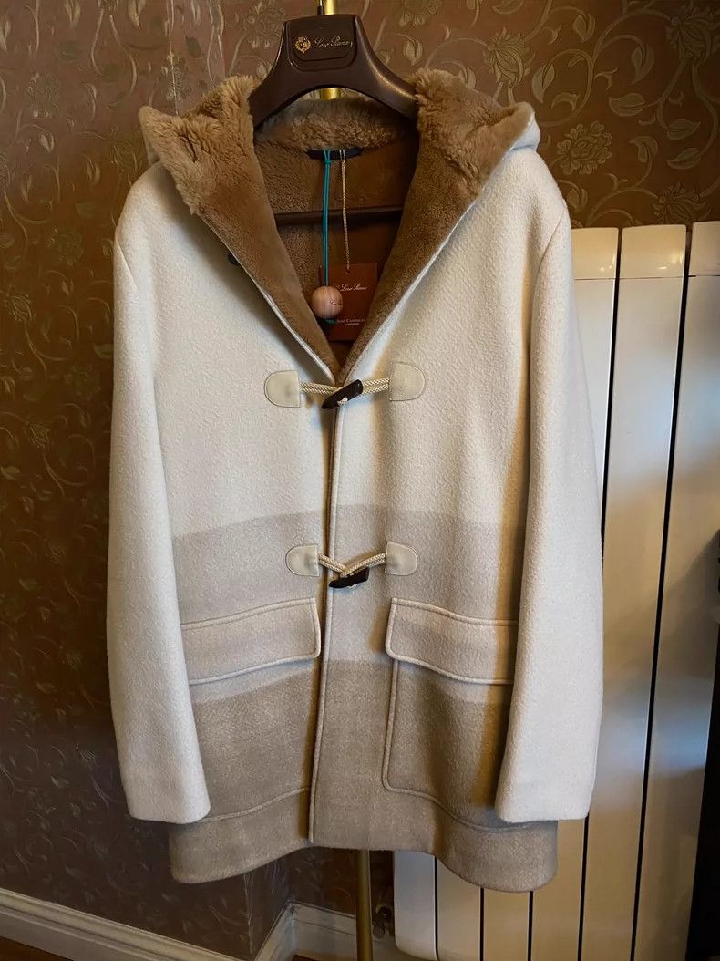 Loro Piana LORO PIANA A small cashmere coat Size US M / EU 48-50 / 2 - 3 Thumbnail