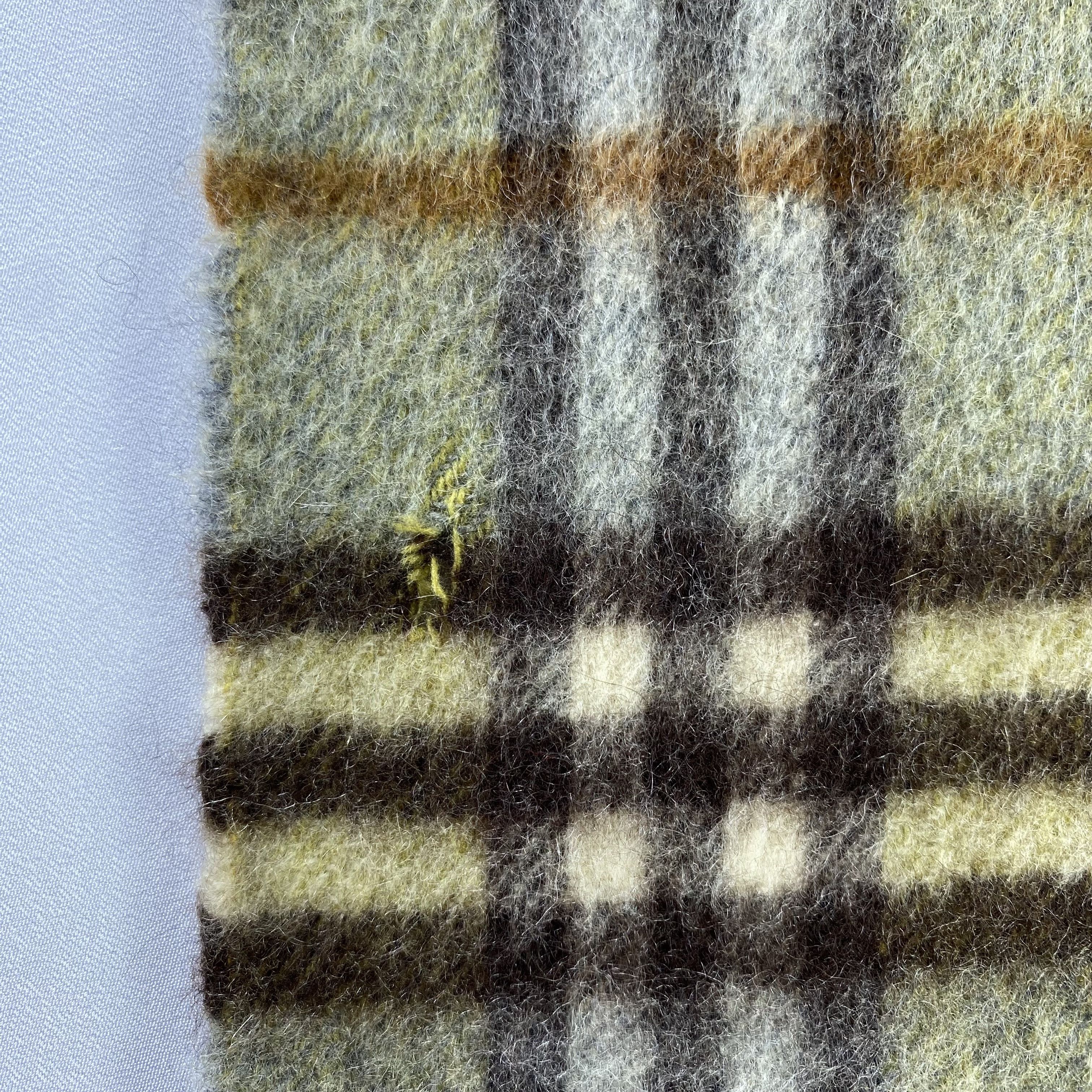 Burberry × Vintage Burberry Scarf Neck Wrap Cashmere Muffler Size ONE SIZE - 2 Thumbnail