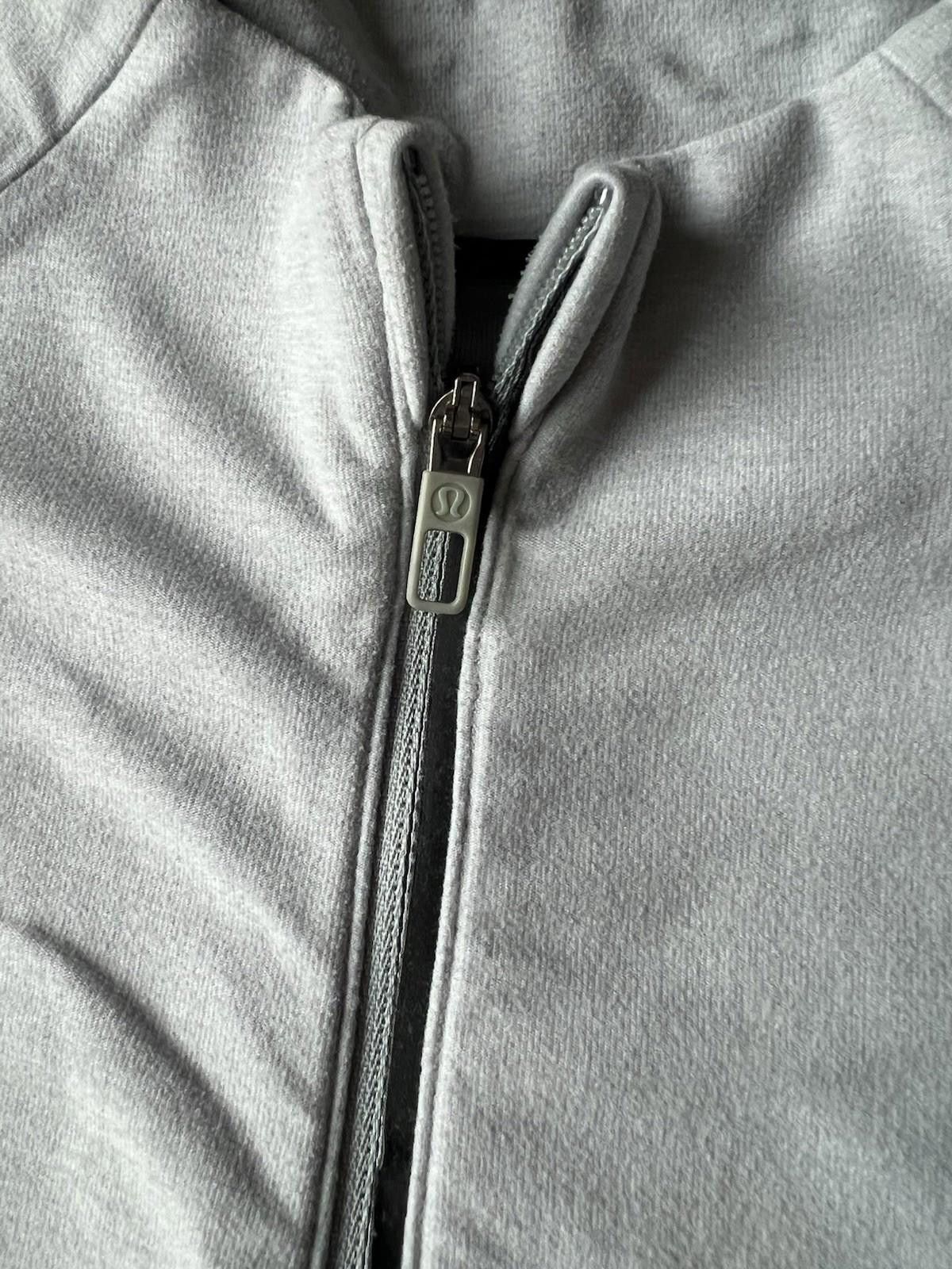 Lululemon Lululemon Surge Warm 1/2 Zip Medium Gray Running Gym Size US M / EU 48-50 / 2 - 7 Thumbnail