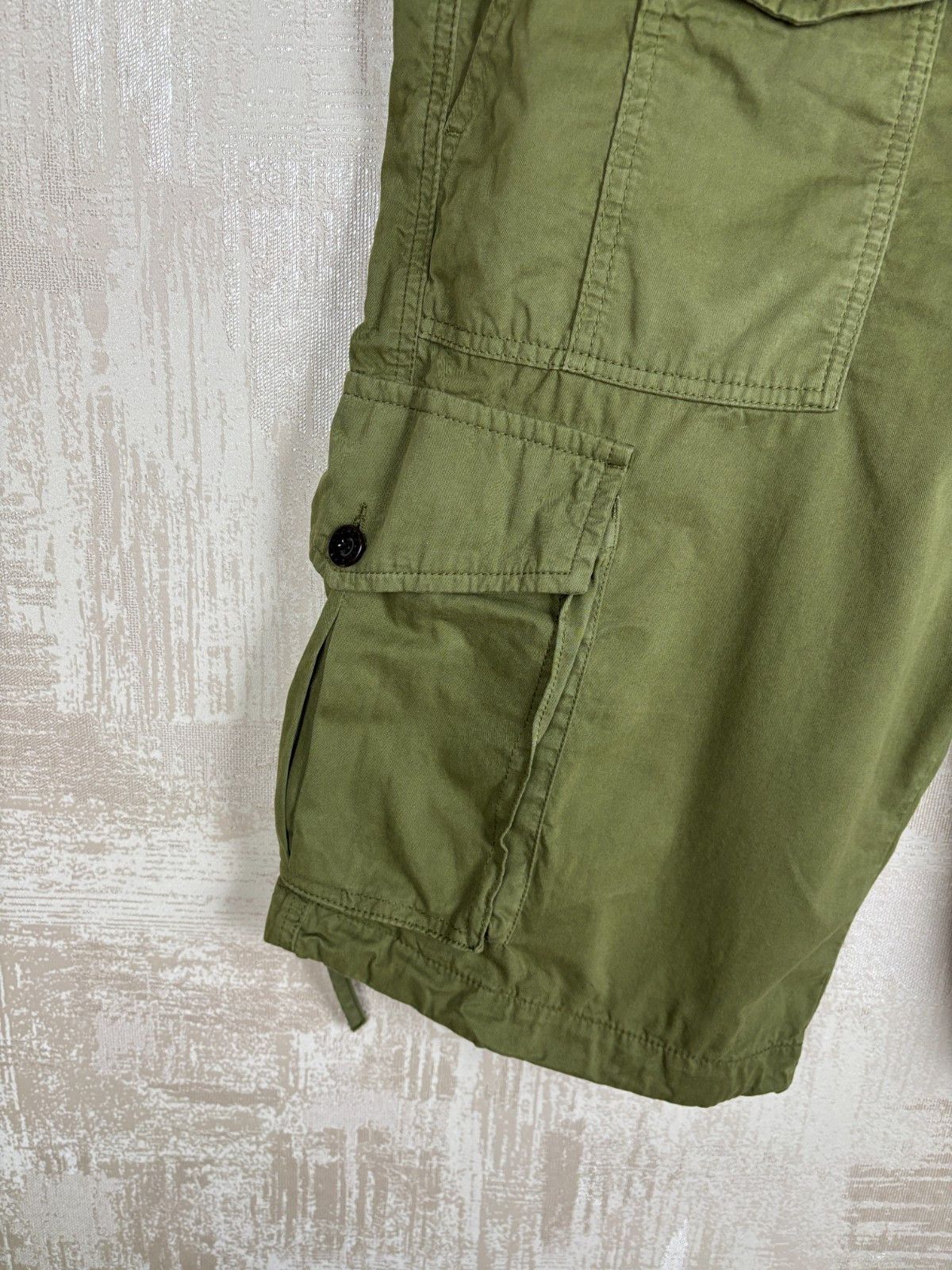 Pretty Green Pretty Green Army Cargo Bermuda Shorts Men's Size W 34 Size US 34 / EU 50 - 4 Thumbnail