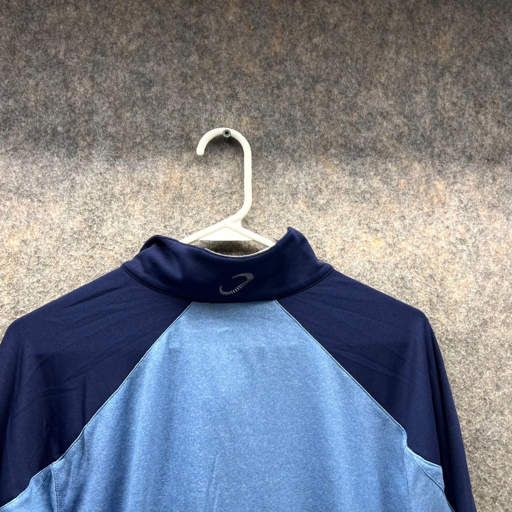 Vintage Zero Restriction Sweatshirt Men Medium Adult Blue 1/4 Zip Pullover Golf Athletic Knit Polyester Logo Regular Sweatshirt Mens Size US M / EU 48-50 / 2 - 4 Thumbnail