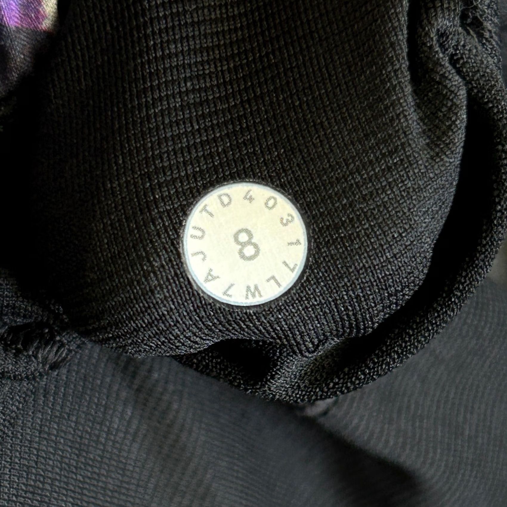Lululemon Lululemon Hotty Hot Shorts 4” Inseam 8 Multi Color Athleisure Women Size 30" / US 8 / IT 44 - 5 Thumbnail