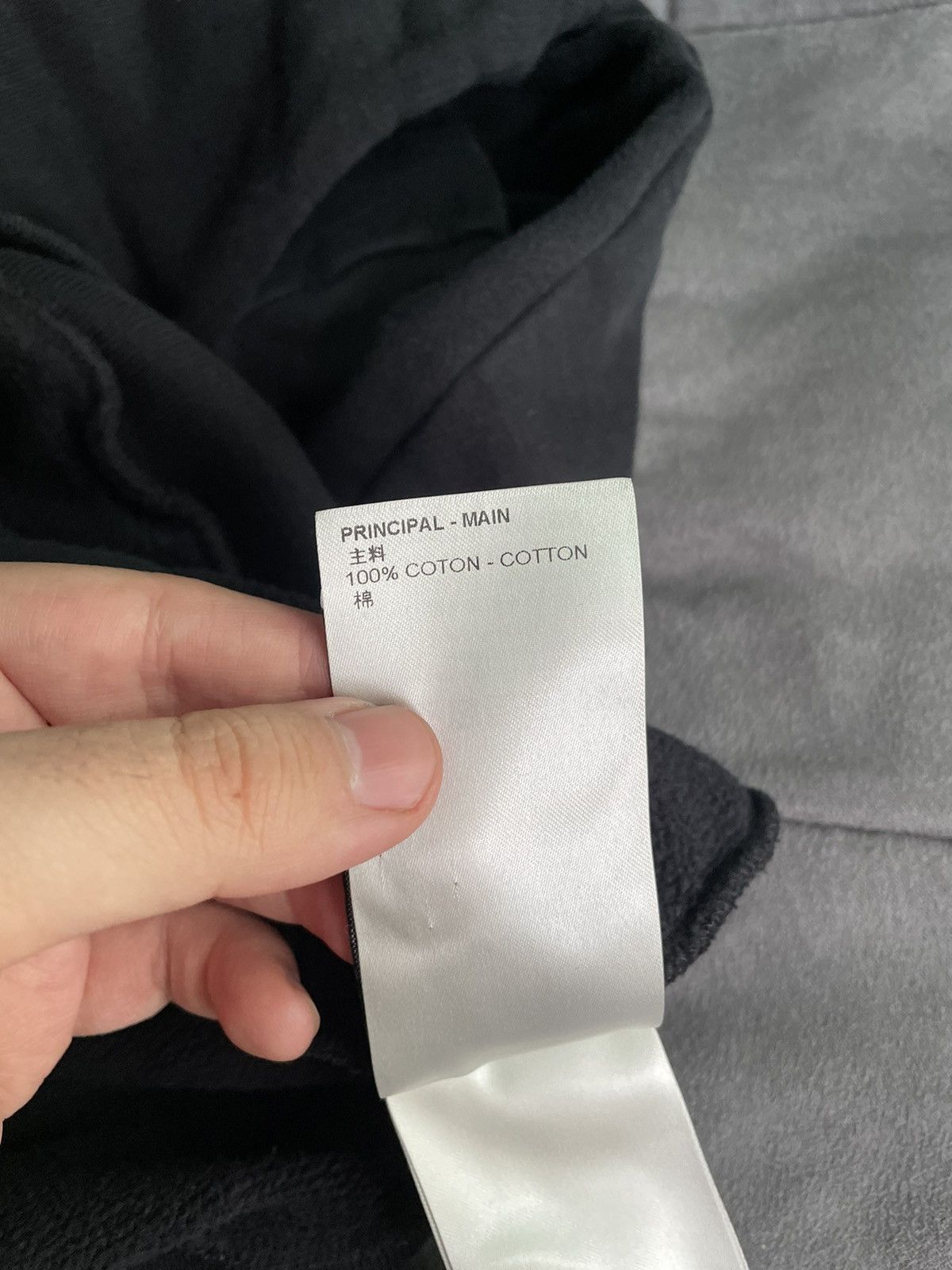 Louis Vuitton Louis Vuitton Brushed Logo Hoodie Size US S / EU 44-46 / 1 - 11 Thumbnail