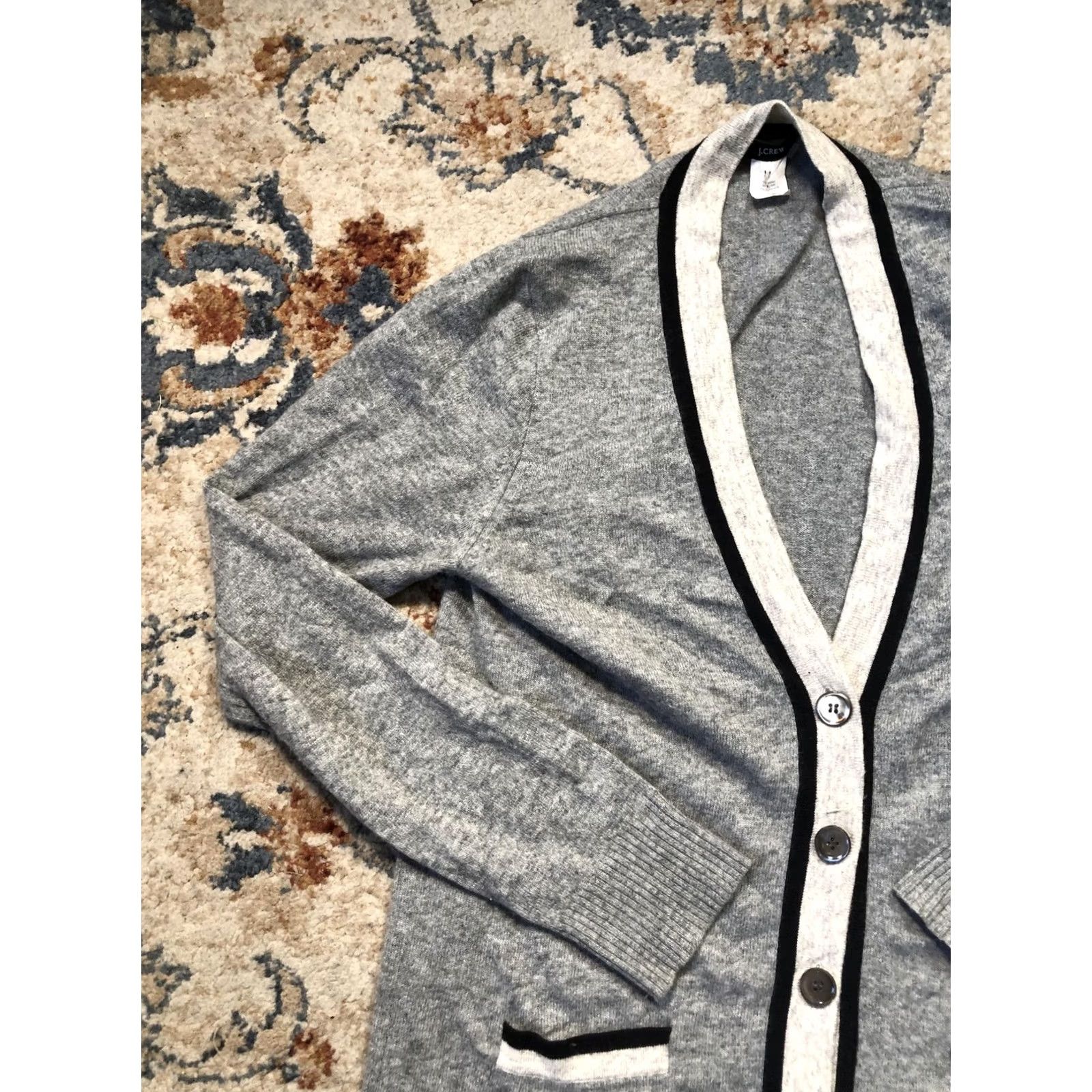 J.Crew VINTAGE J.CREW Cardigan Sweater Womens M Gray Wool Blend Long Button Pocket Cashmere Size M / US 6-8 / IT 42-44 - 3 Thumbnail