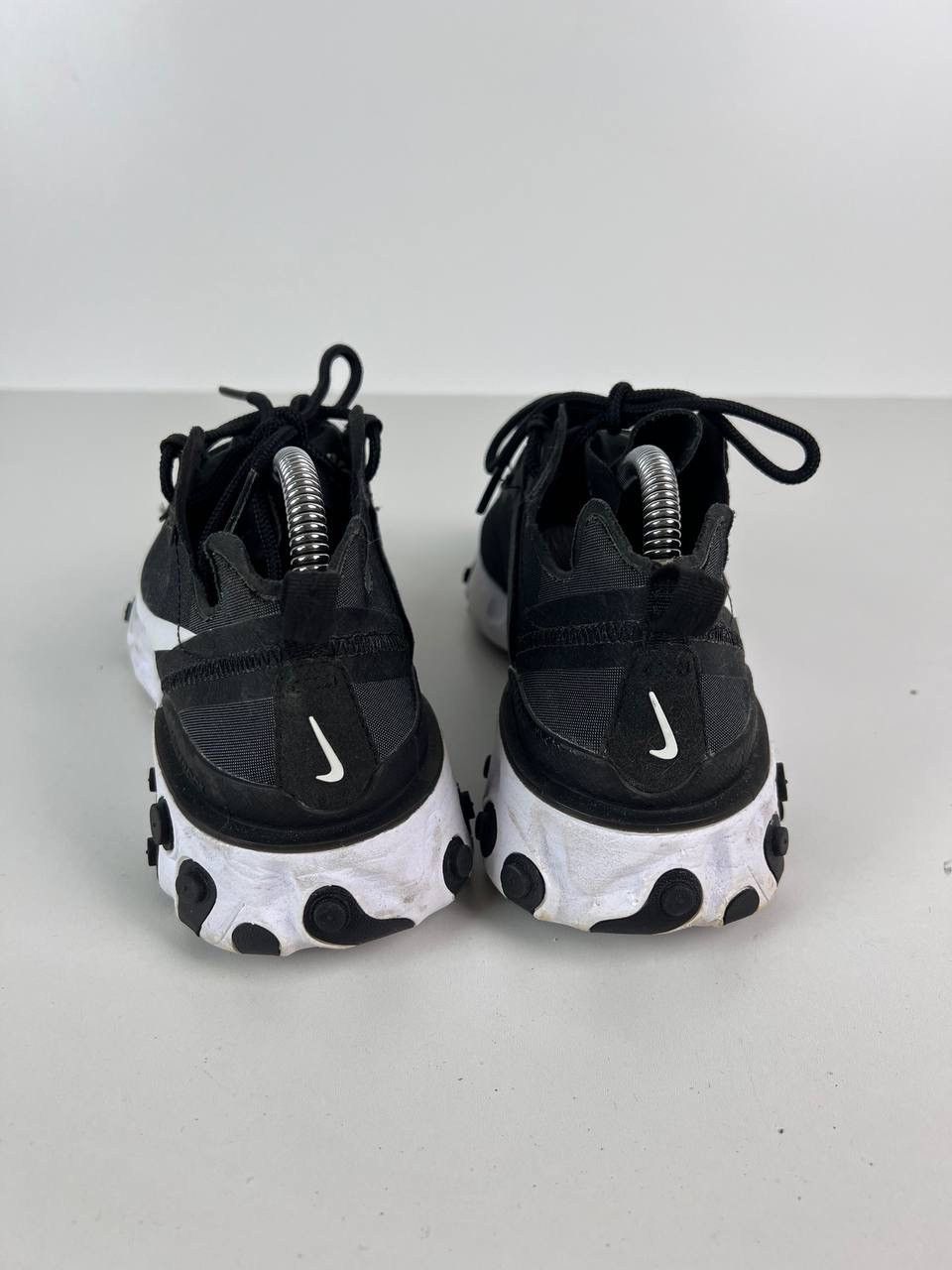Nike Nike react streetwear size 40 Size US 7 / EU 40 - 5 Thumbnail