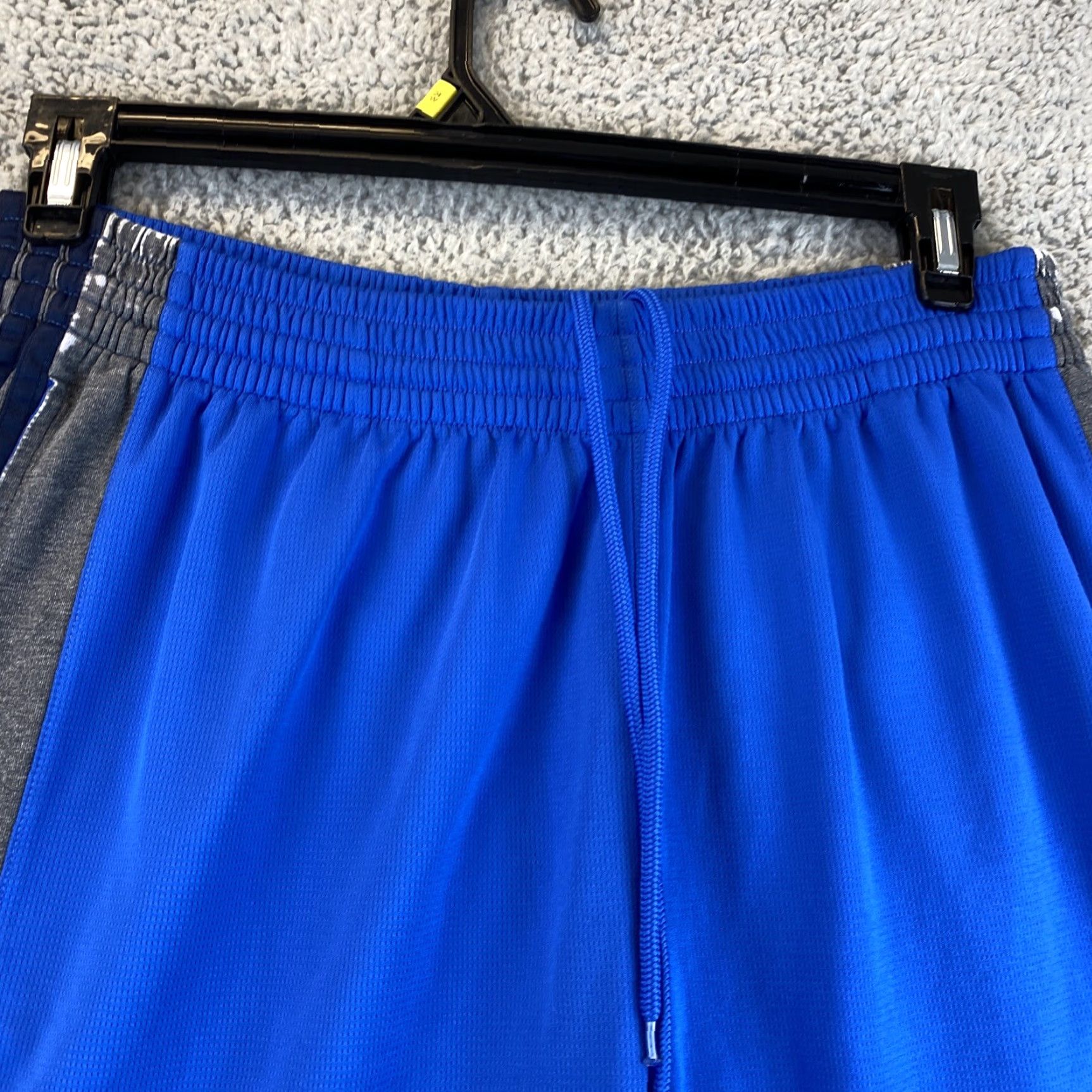 Adidas Adidas Basketball Shorts Mens Size L Dri-Fit Blue 53-37 Athletic Flat Front Drawstring Mens Size US 33 - 3 Thumbnail