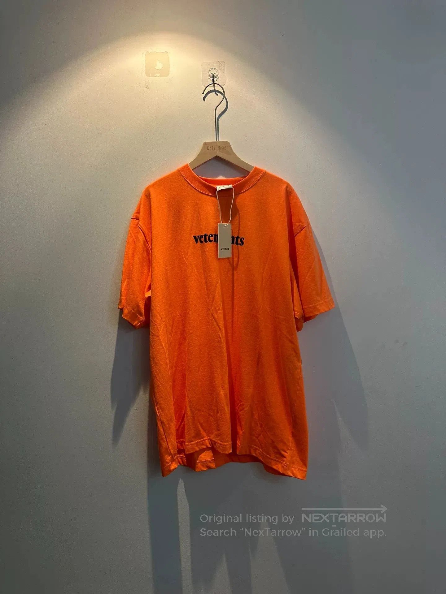 Vetements Vetements Classic Logo Orange Short Sleeve Tee. Size US M / EU 48-50 / 2 - 1 Thumbnail