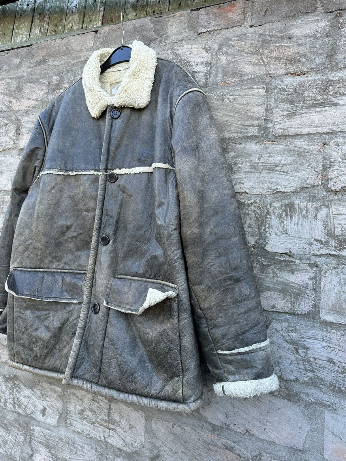 Quiksilver × Vintage Vintage Y2K Quiksilver Boarding Sherpa Leather Jacket Size US L / EU 52-54 / 3 - 8 Thumbnail