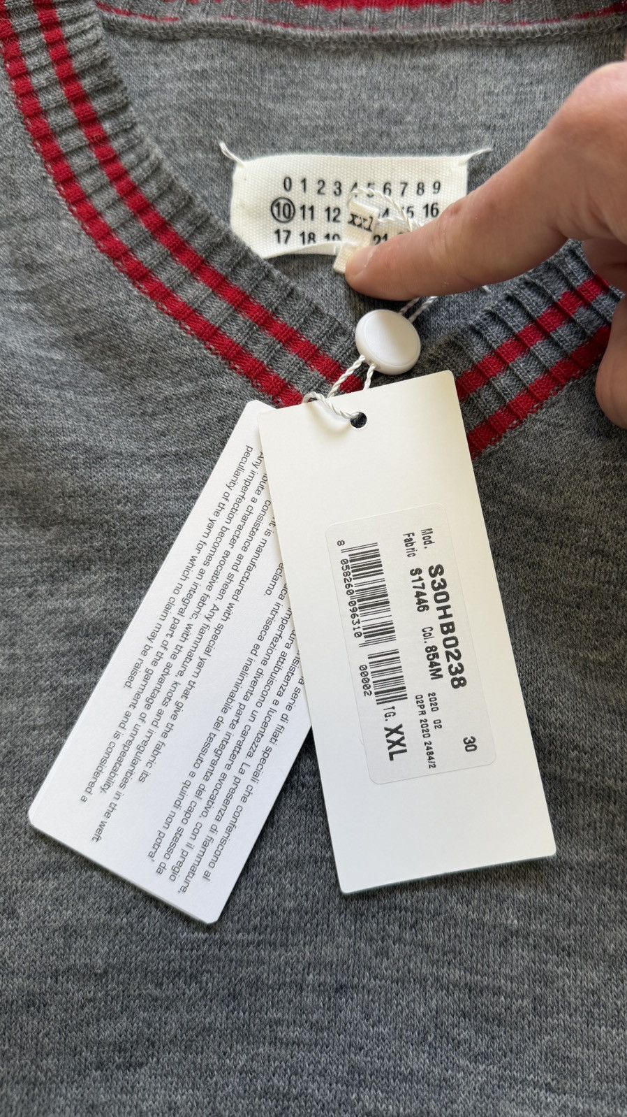 Maison Margiela A/W 20 ‘Distressed’ College Knit Sweater Size US XXL / EU 58 / 5 - 5 Thumbnail