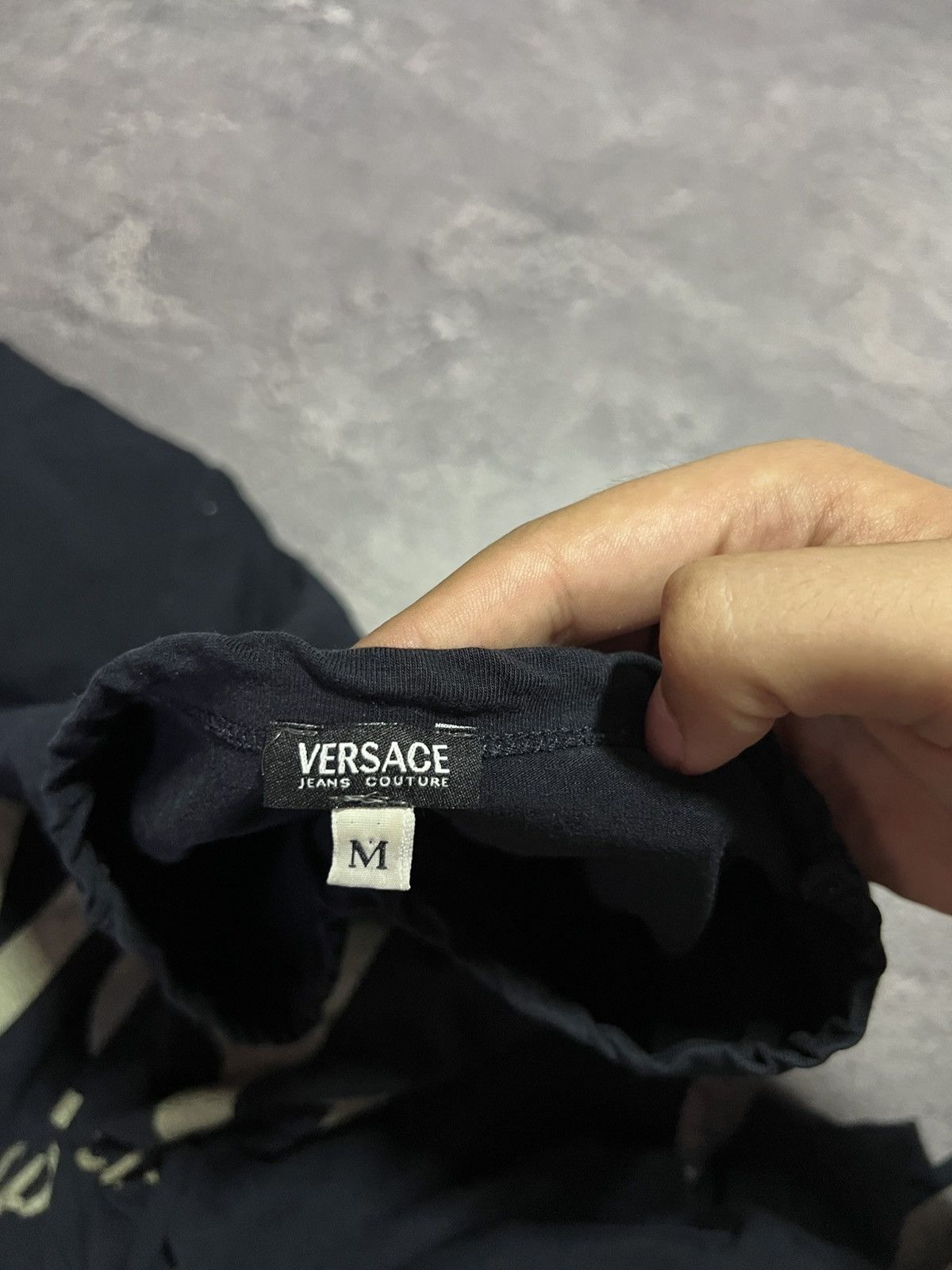 Versace Jeans Couture Versace Jeans Couture Long Sleeve T-shirt Vintage Luxury Size US M / EU 48-50 / 2 - 5 Thumbnail
