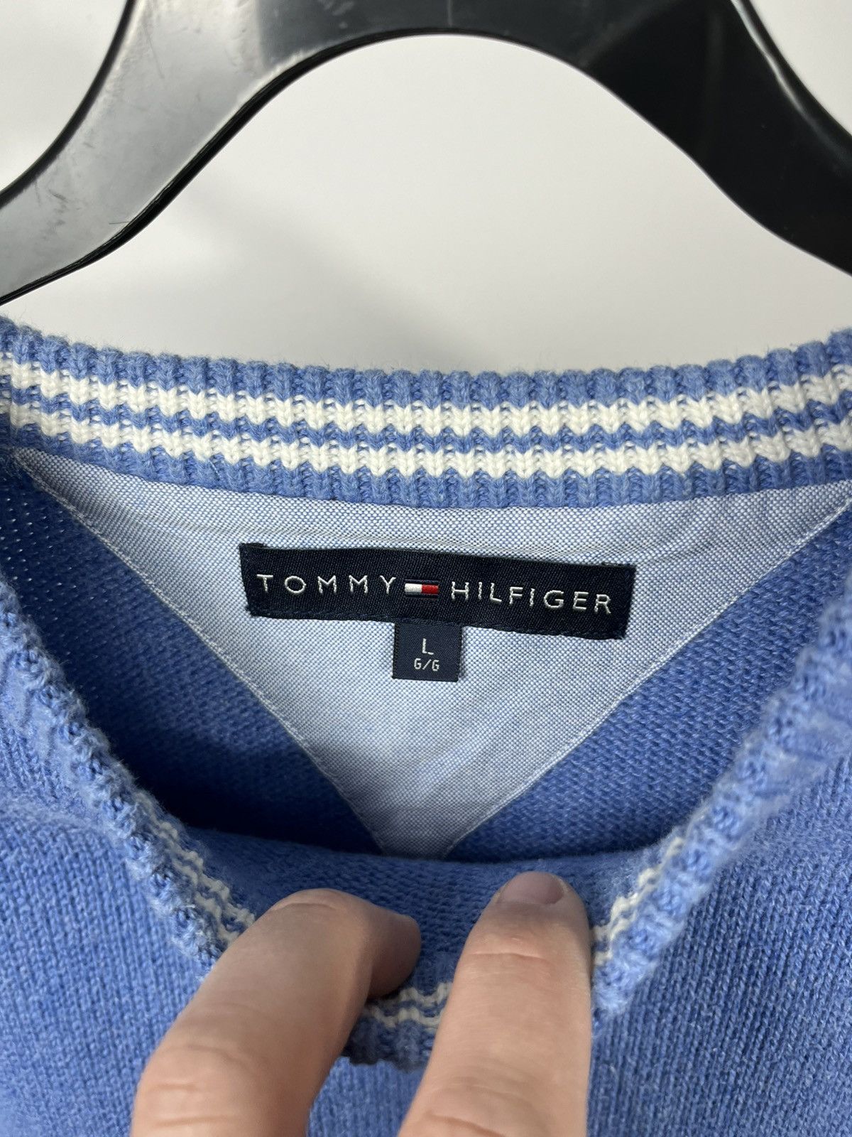 Tommy Hilfiger Vintage Tommy Hilfiger Heavy Knit Sweater Blue Size L Thick Size US L / EU 52-54 / 3 - 4 Thumbnail
