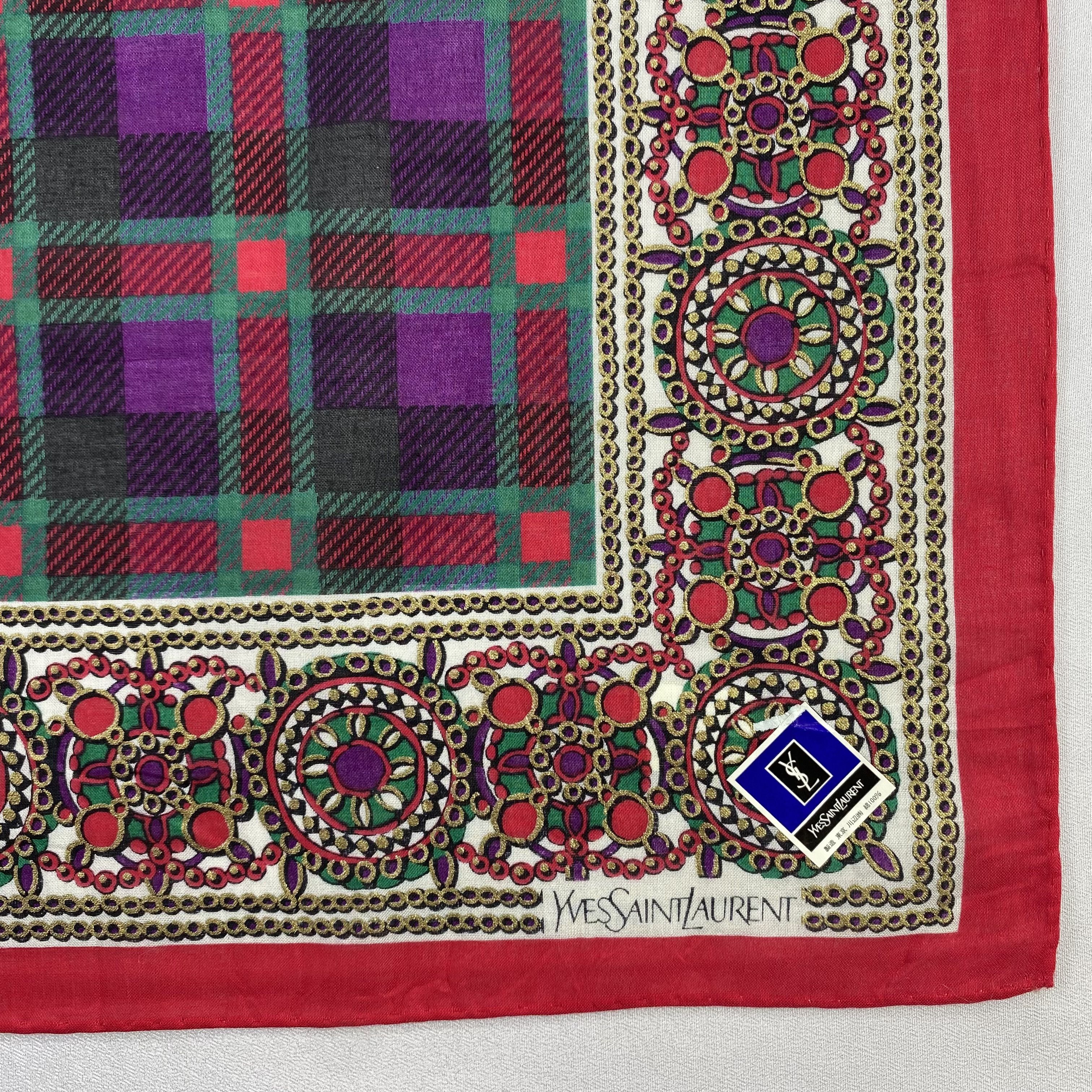 Vintage NWT Yves Saint Laurent Handkerchief / Neckerchief-P1134 Size ONE SIZE - 3 Thumbnail