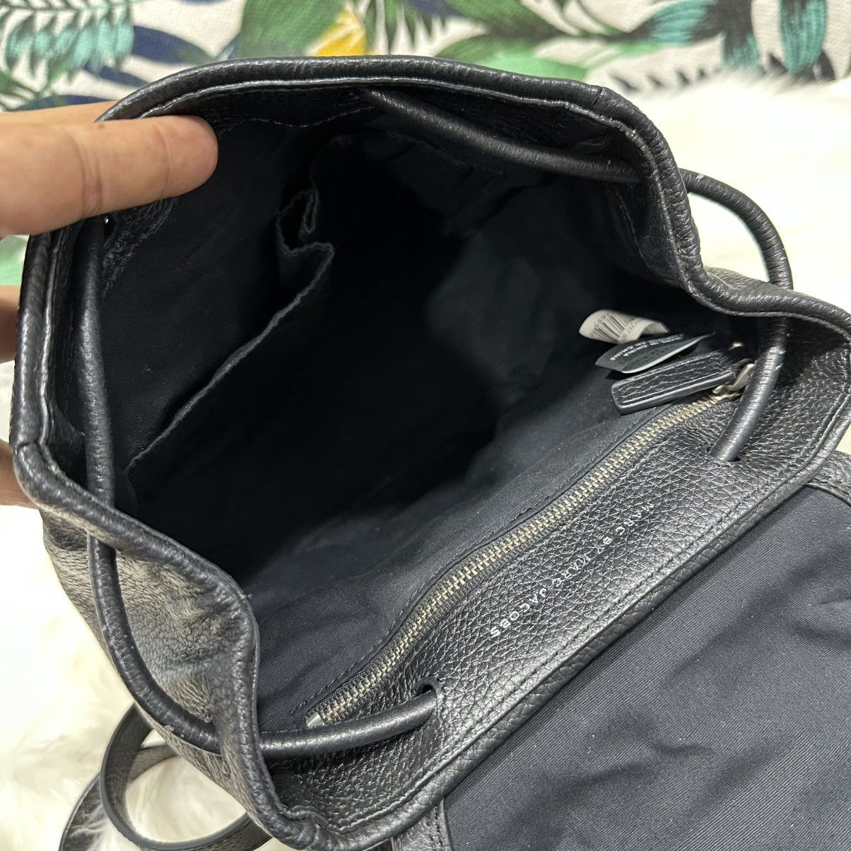 Marc by Marc Jacobs Authentic MARC BY MARC JACOBS Leather Backpack Size ONE SIZE - 13 Thumbnail