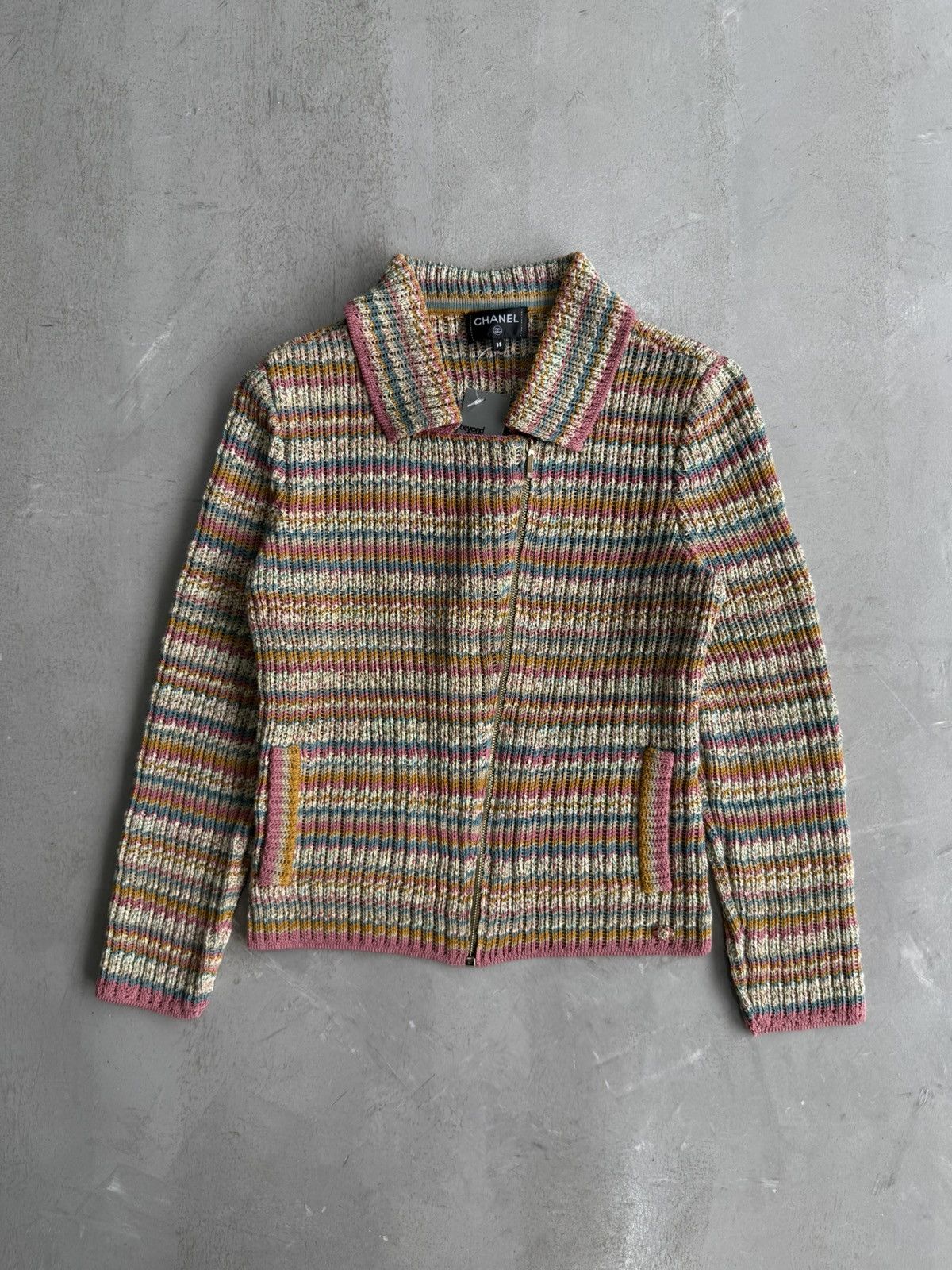 Chanel Chanel - Assymetrical Knit Zip Jacket Size XS / US 0-2 / IT 36-38 - 1 Thumbnail