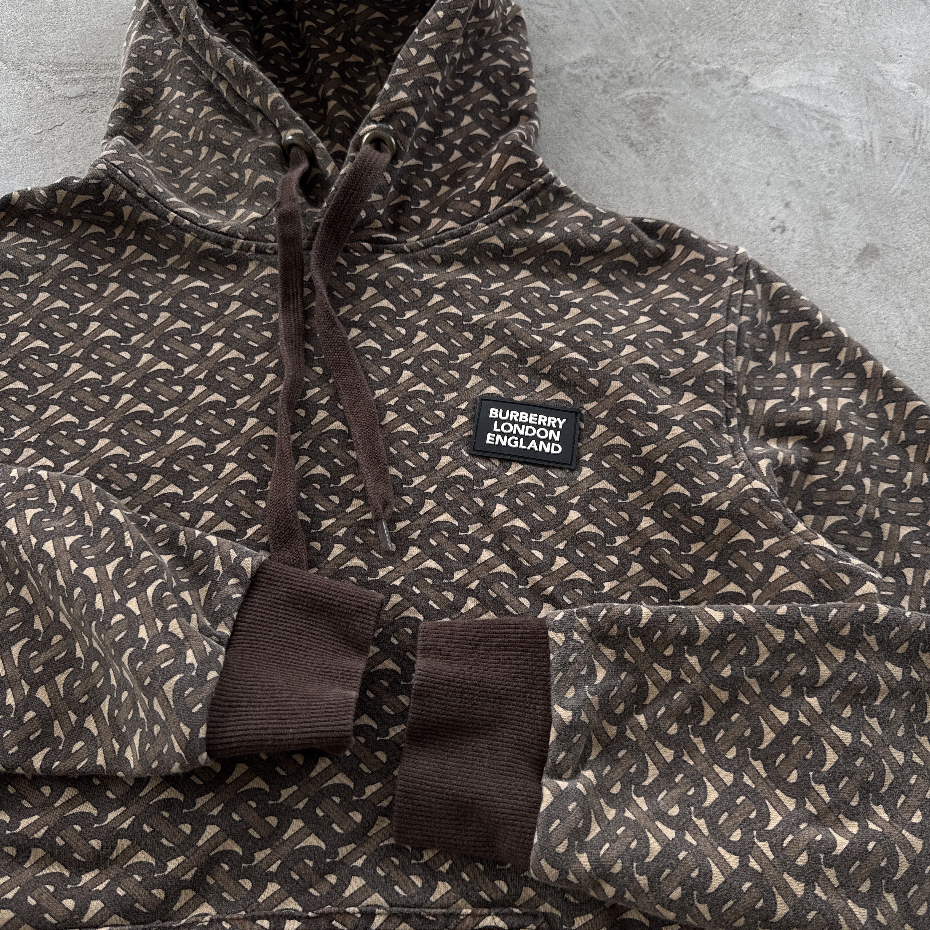Burberry Burberry London England Monogram All Over Print Hoodie Size US S / EU 44-46 / 1 - 4 Thumbnail