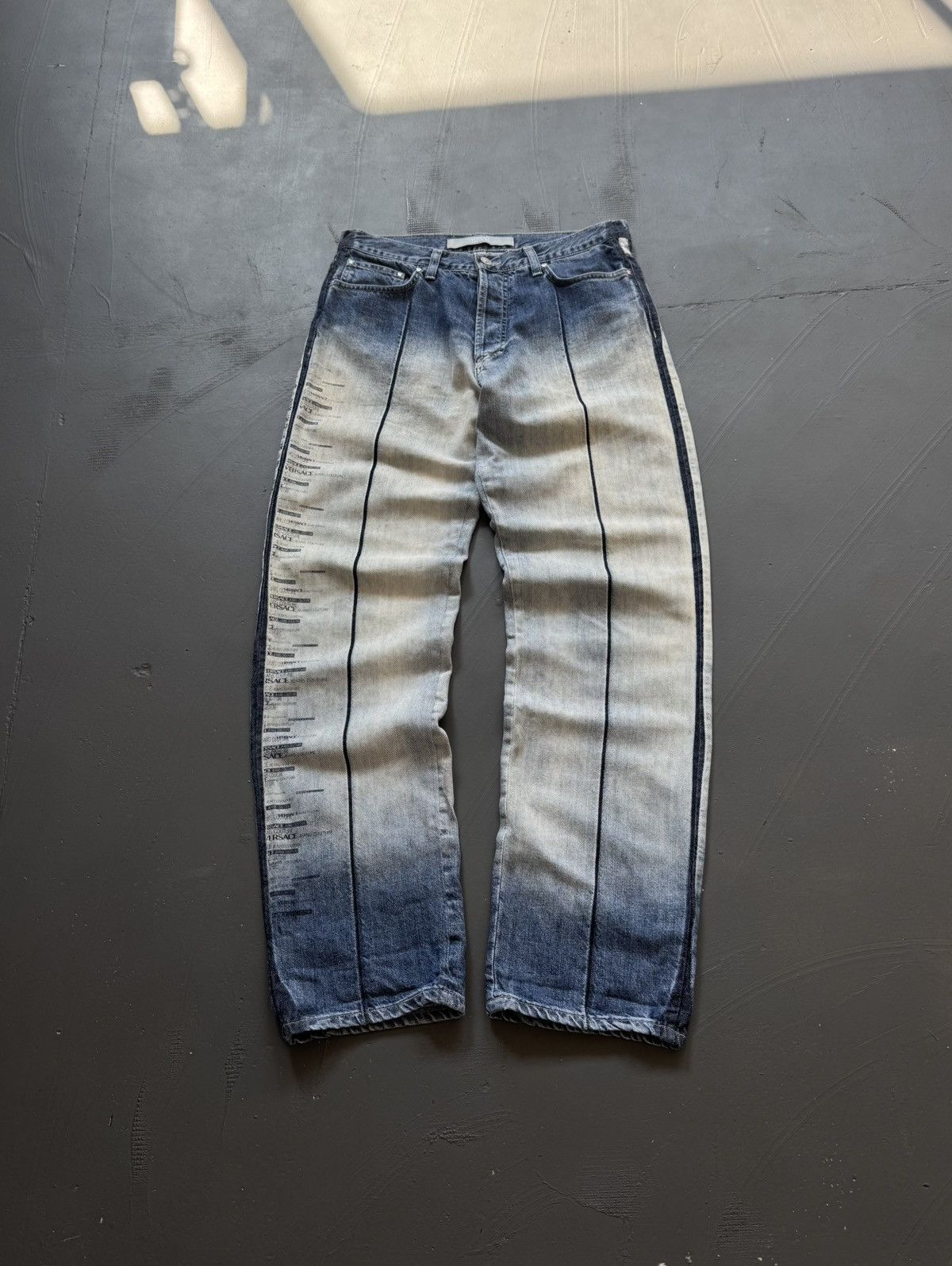 Versace Jeans Couture Rare Versace Denim (Piece #059899  display picture 2