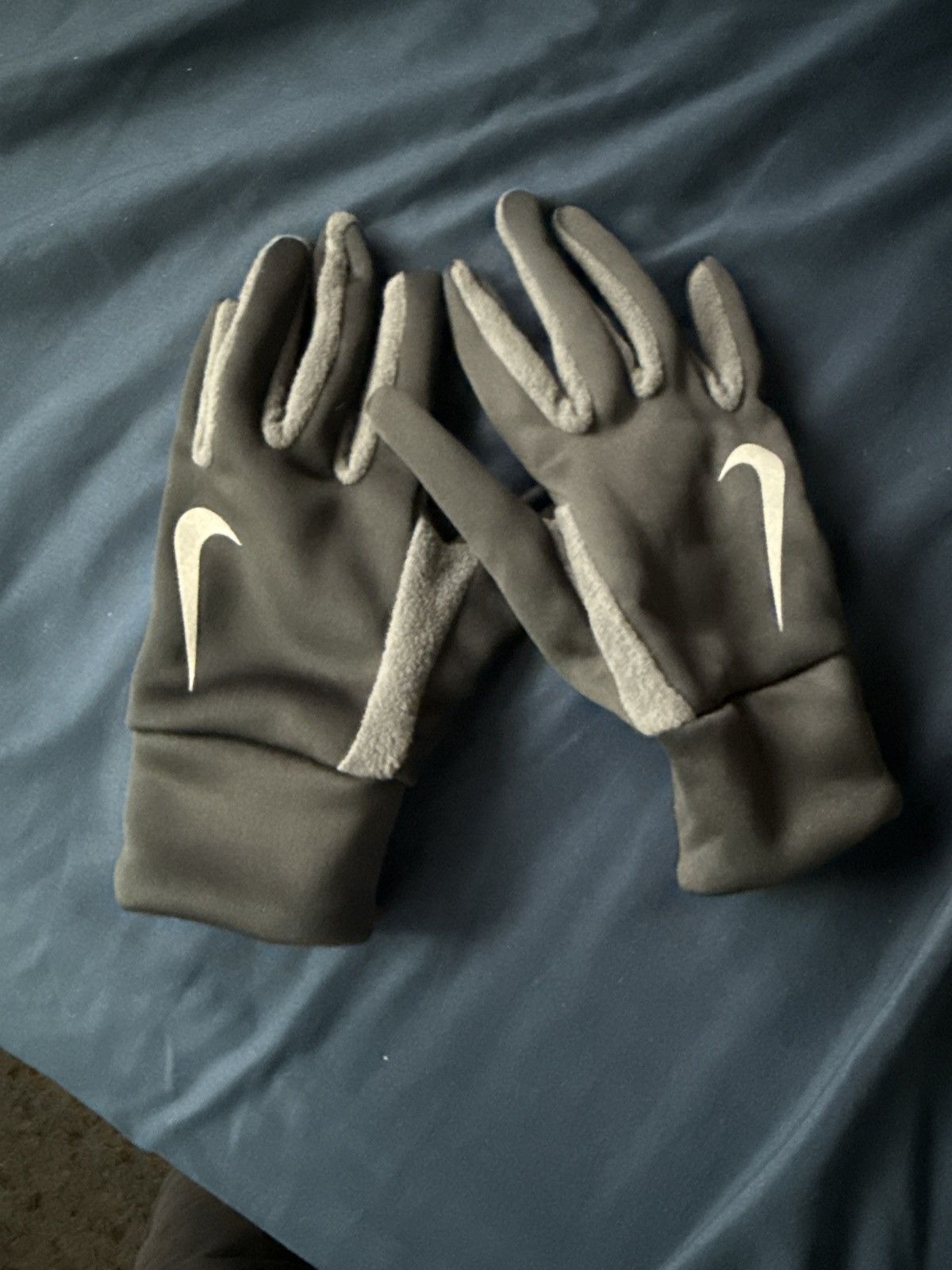 Nike Nike Lightwight Gloves Size ONE SIZE - 1 Thumbnail