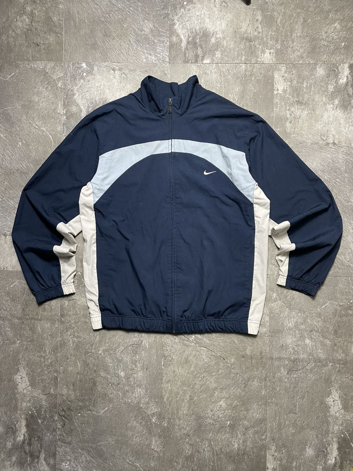 ジャケット・アウター 2000s Vintage NIKE teck nylon jacket Vintage Nike Track Jacket Nylon Top Striped 2000s Y2k Swoosh