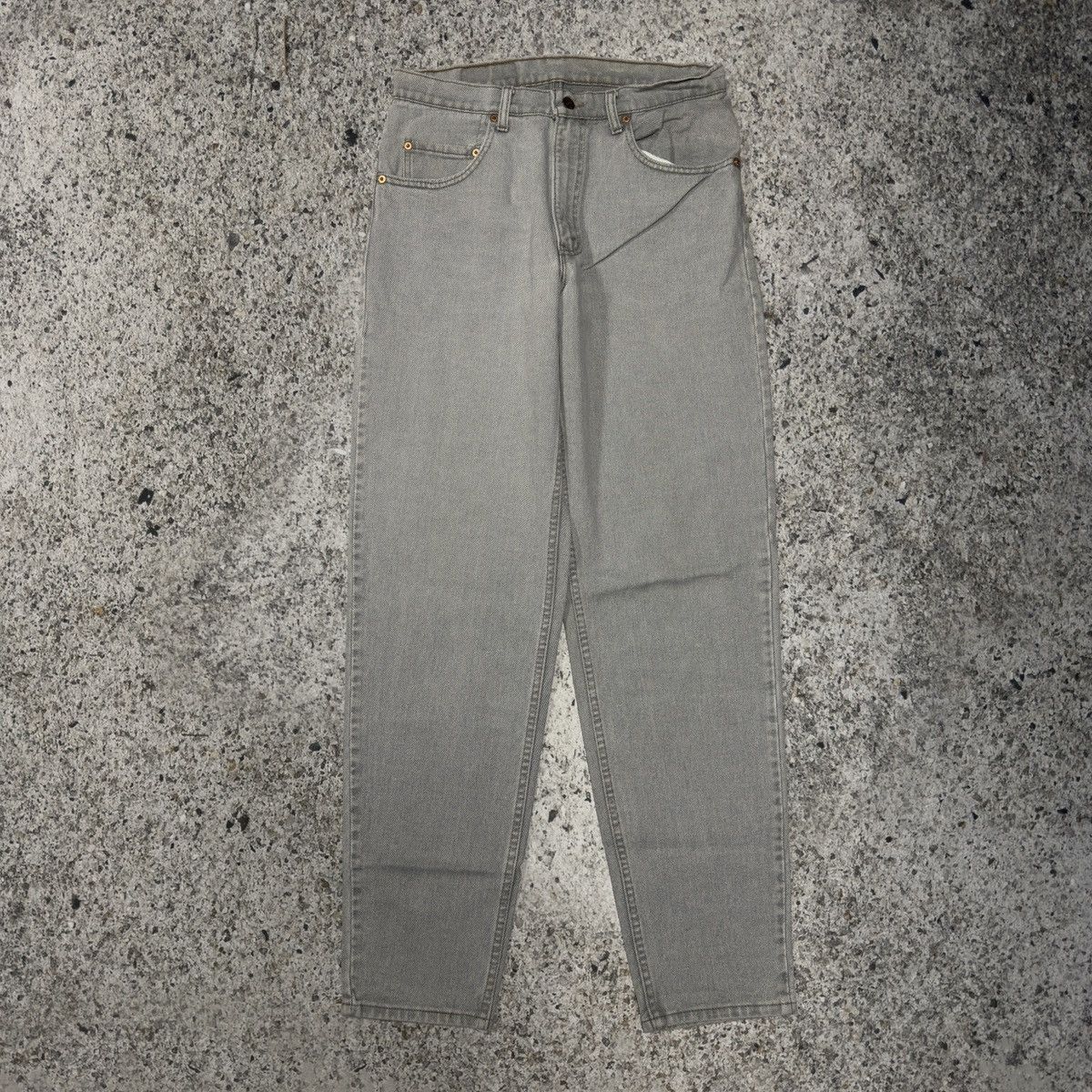 Vintage 90s Levi’s 560 Faded Grey Tapered Denim Jeans