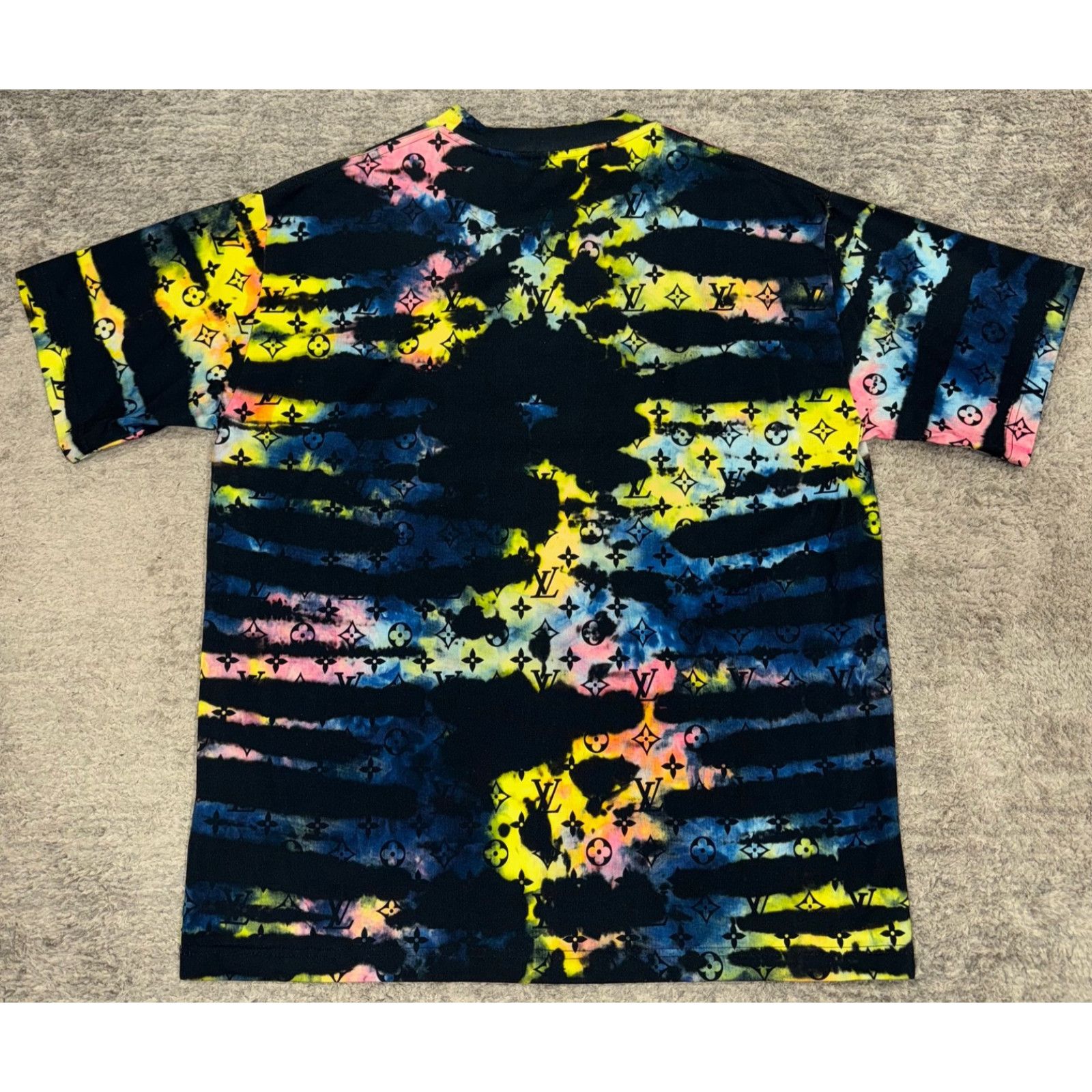 Louis Vuitton Louis Vuitton Monogram Tee Short Sleeve T-Shirt Large L Size US L / EU 52-54 / 3 - 13 Thumbnail