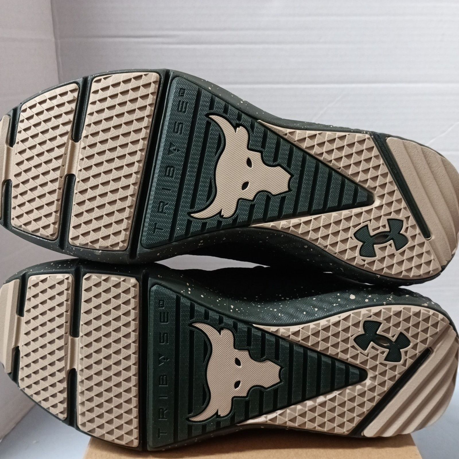 Under Armour Under Armour Project Rock BSR 5 Shoes Mens 10 Green Sneakers Size US 10 / EU 43 - 8 Thumbnail