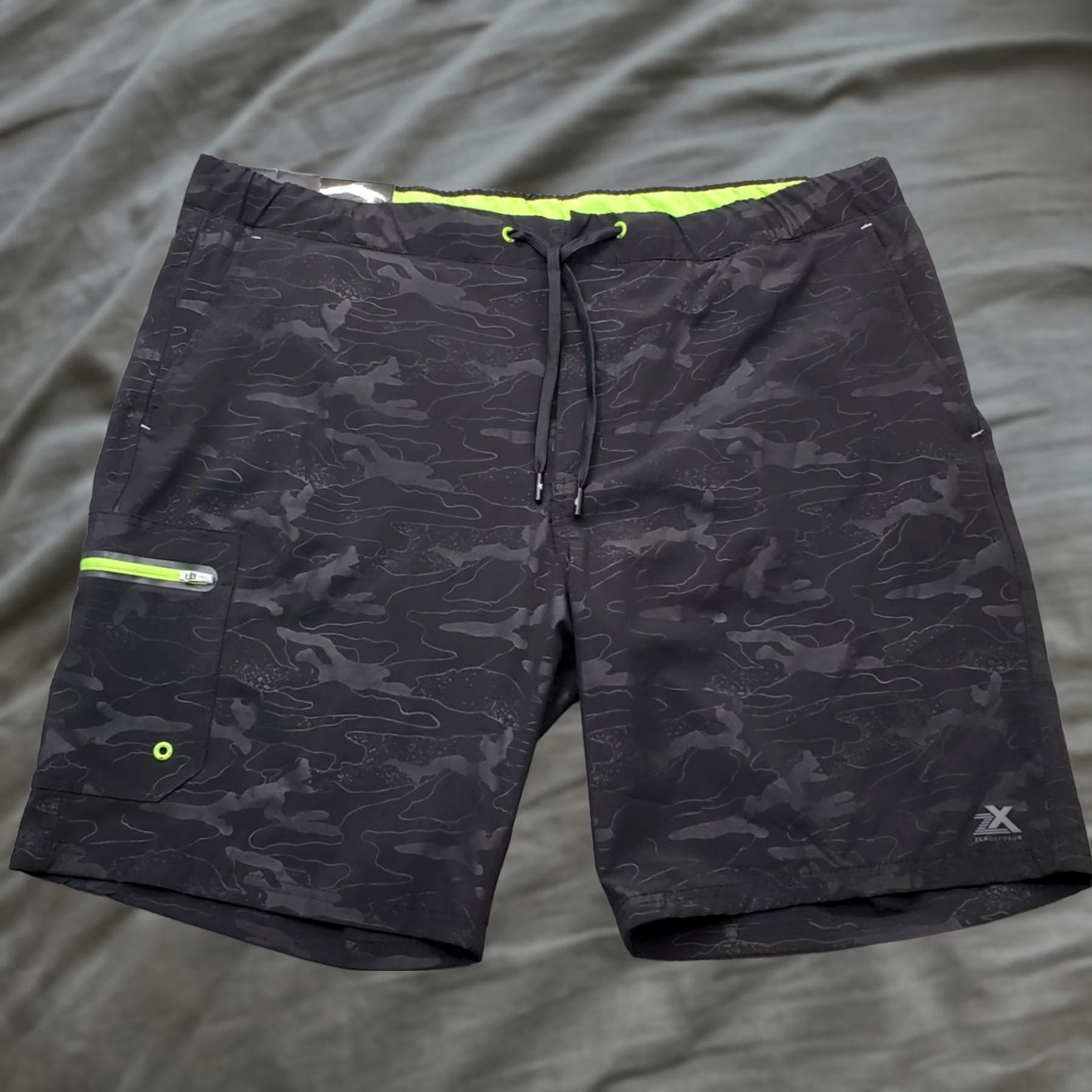 ZeroXposur Nike ZeroXposur Swimwear Shorts Mens 2XL Multi Camouflage Comfort UPF 50+ Stretch Waistband Trunks Mens Body of Water Outdoor Camouflage: 2XL Women? Size US 39 - 1 Thumbnail