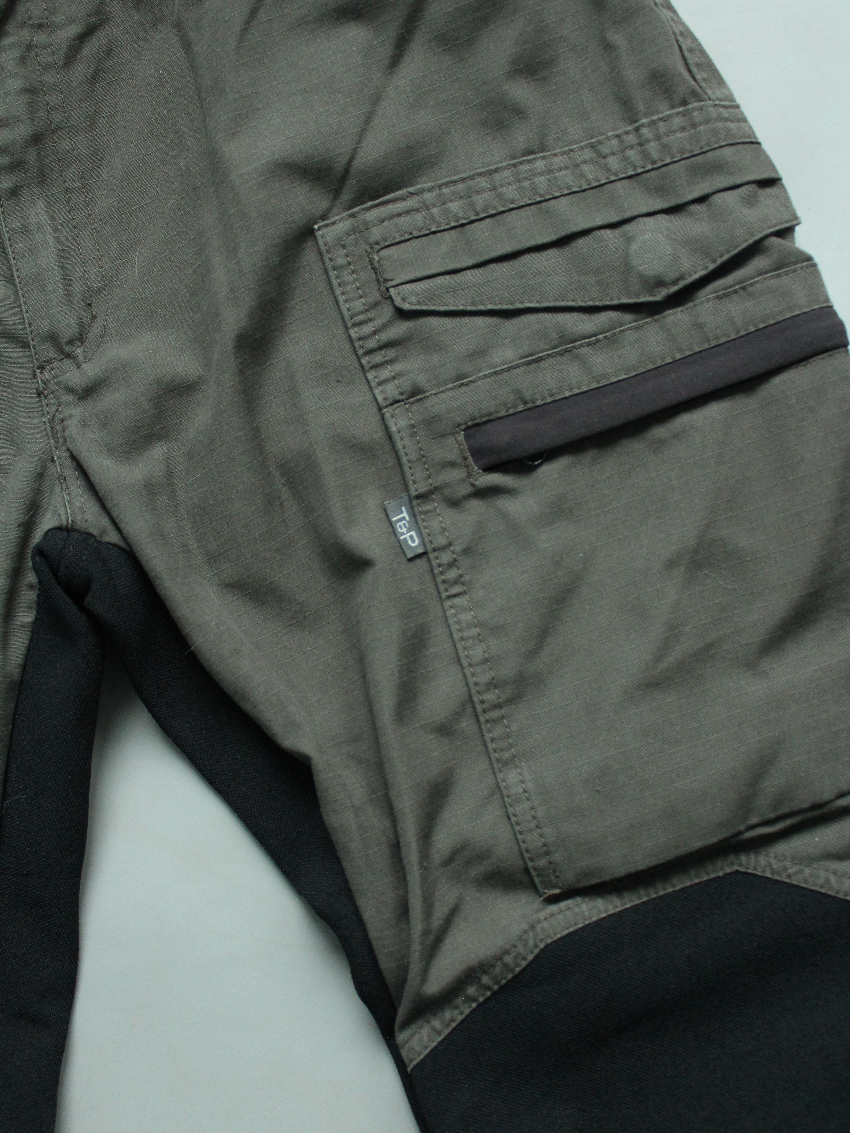Vintage Mens Outdoor trekking pants ventilated cargo 48 M vintage Size US 32 / EU 48 - 7 Thumbnail