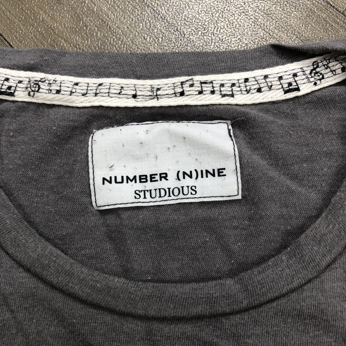 Number (N)ine 2000s Number (N)ine Studious Basic Gray Tshirt Size US S / EU 44-46 / 1 - 4 Thumbnail