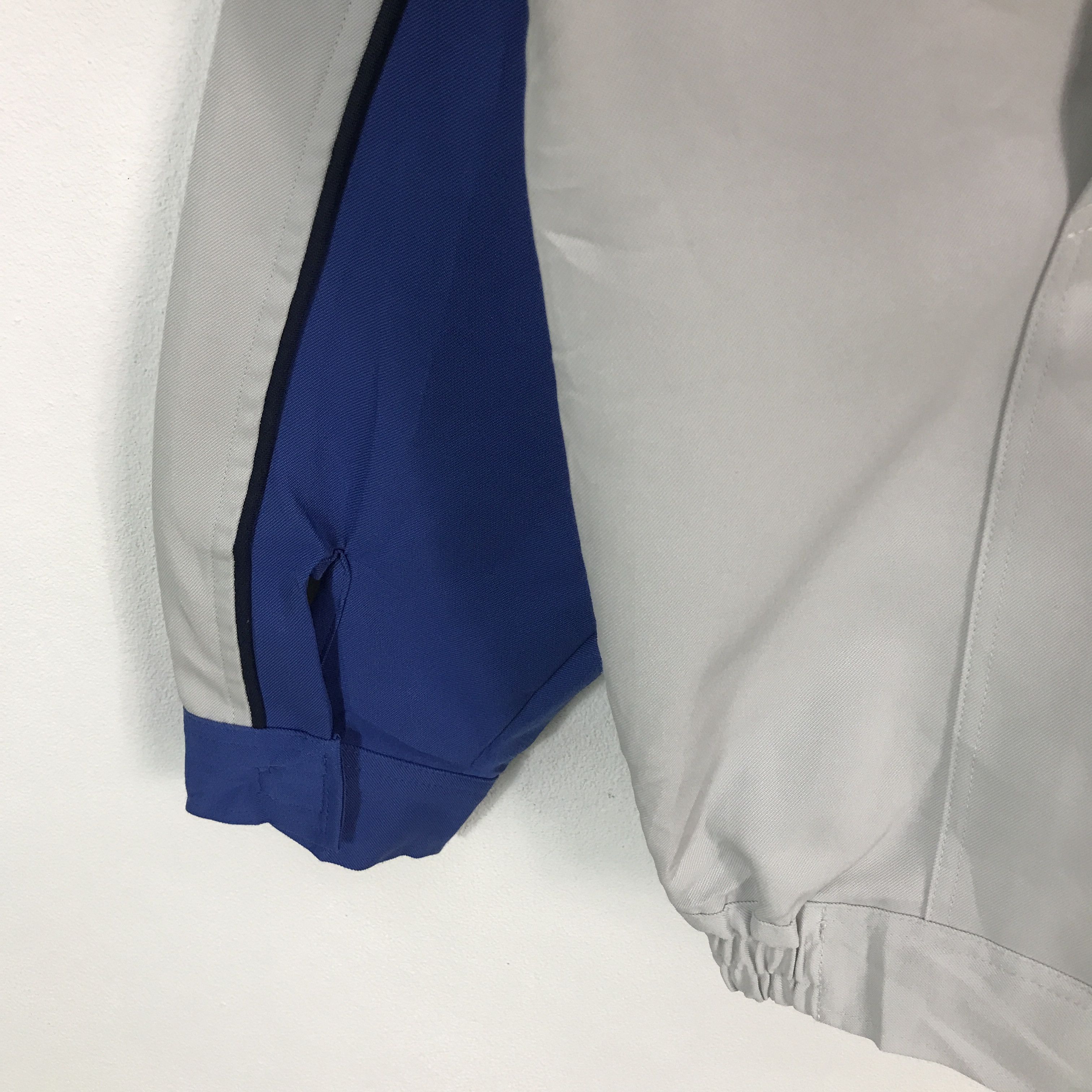 Japanese Brand vintage Toyots Auto Body uniform japan jacket Size US L / EU 52-54 / 3 - 7 Thumbnail