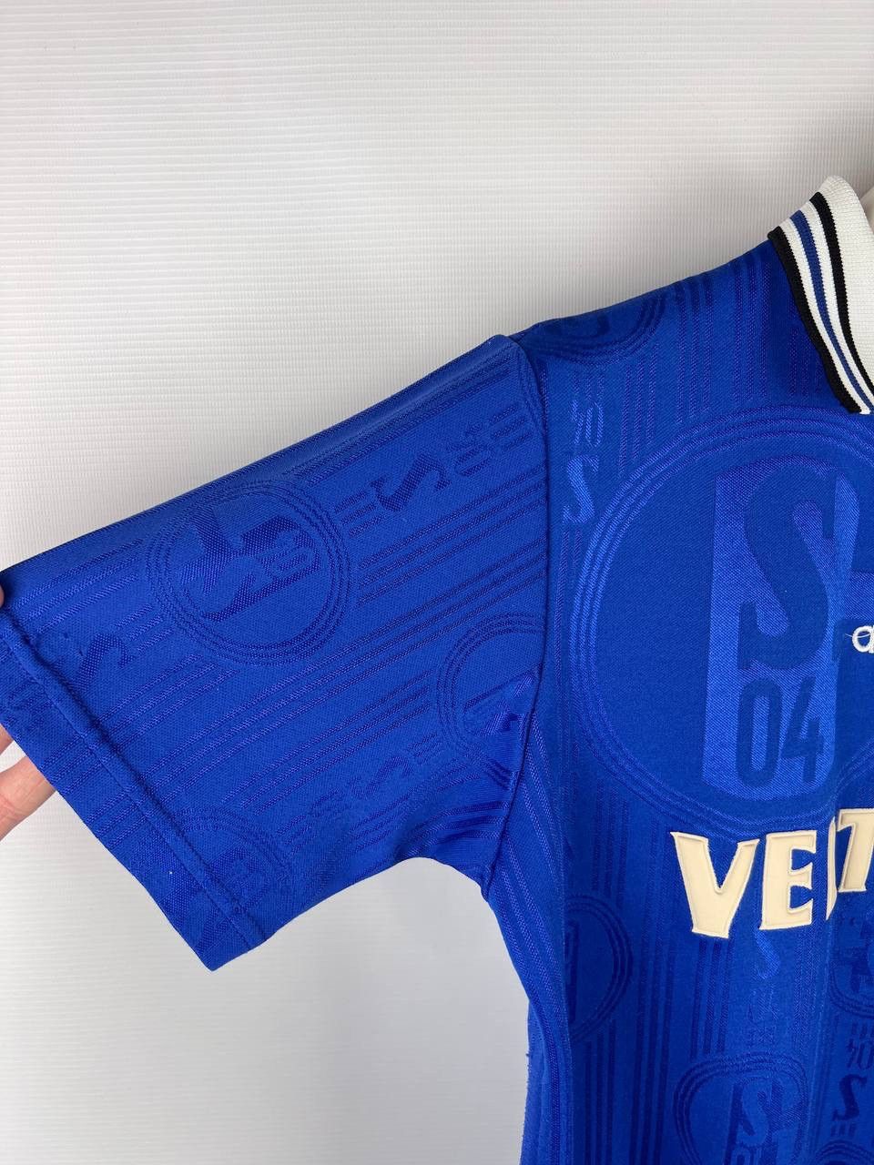 Adidas Schalke 04 Adidas 1997-98 t-shirt KIDS size M Size US XXS / EU 40 - 5 Thumbnail