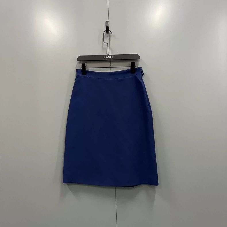Gucci GucciBlue skirt 2503-Nextarrow Size 28" / US 6 / IT 42 - 1 Thumbnail