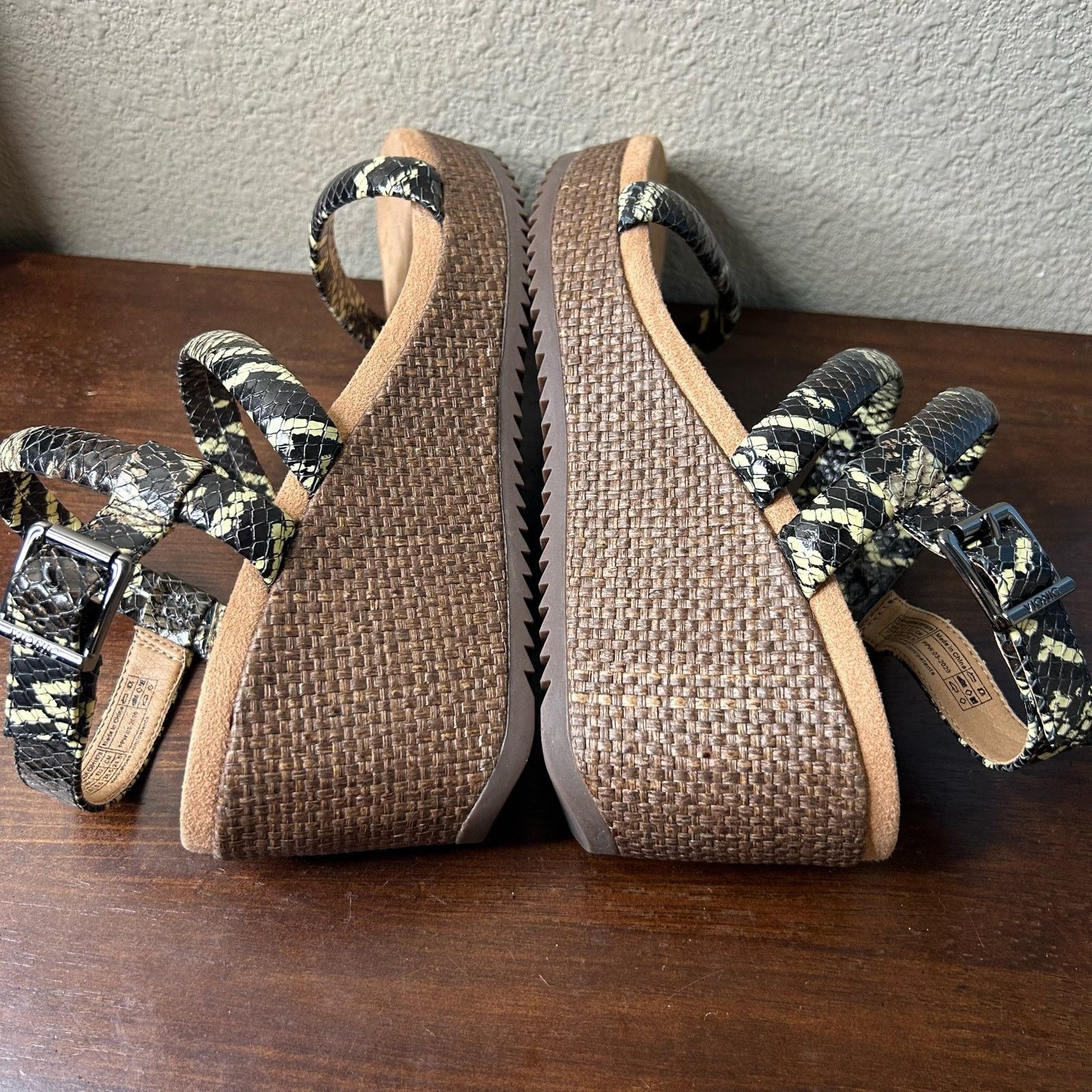 Vionic Vionic Shoes Kora Raffia Black Boa Platform Wedge Size 7.5 Size US 7.5 / IT 37.5 - 6 Thumbnail