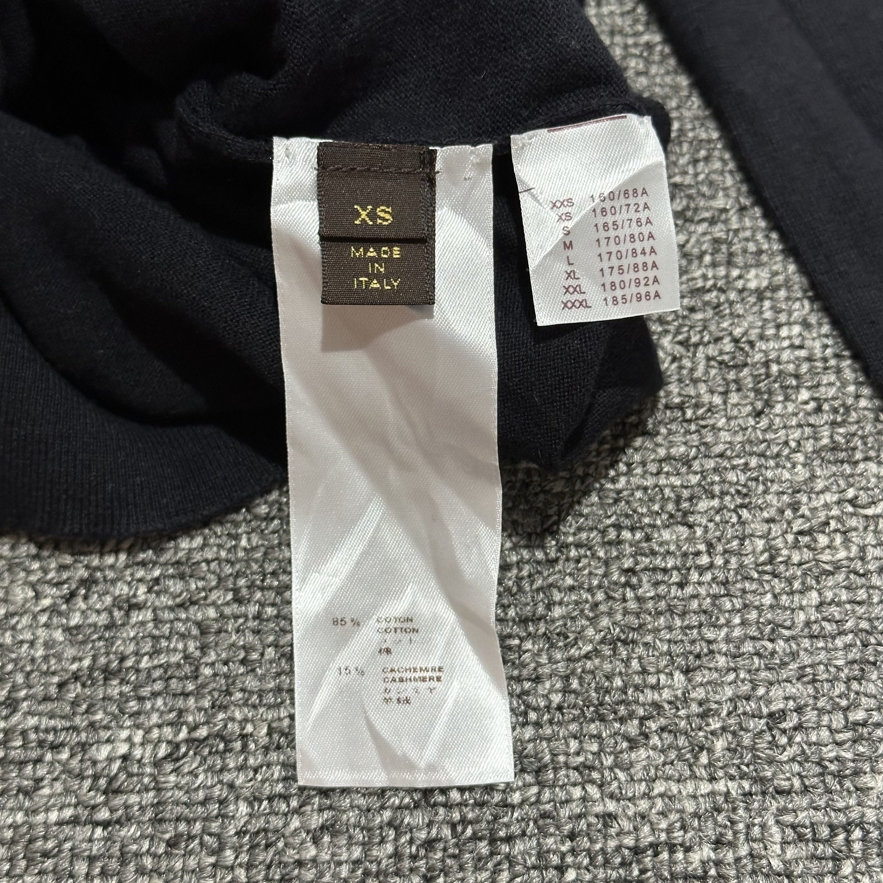 Louis Vuitton Louis Vuitton Vneck Knitwear Size US XS / EU 42 / 0 - 6 Thumbnail