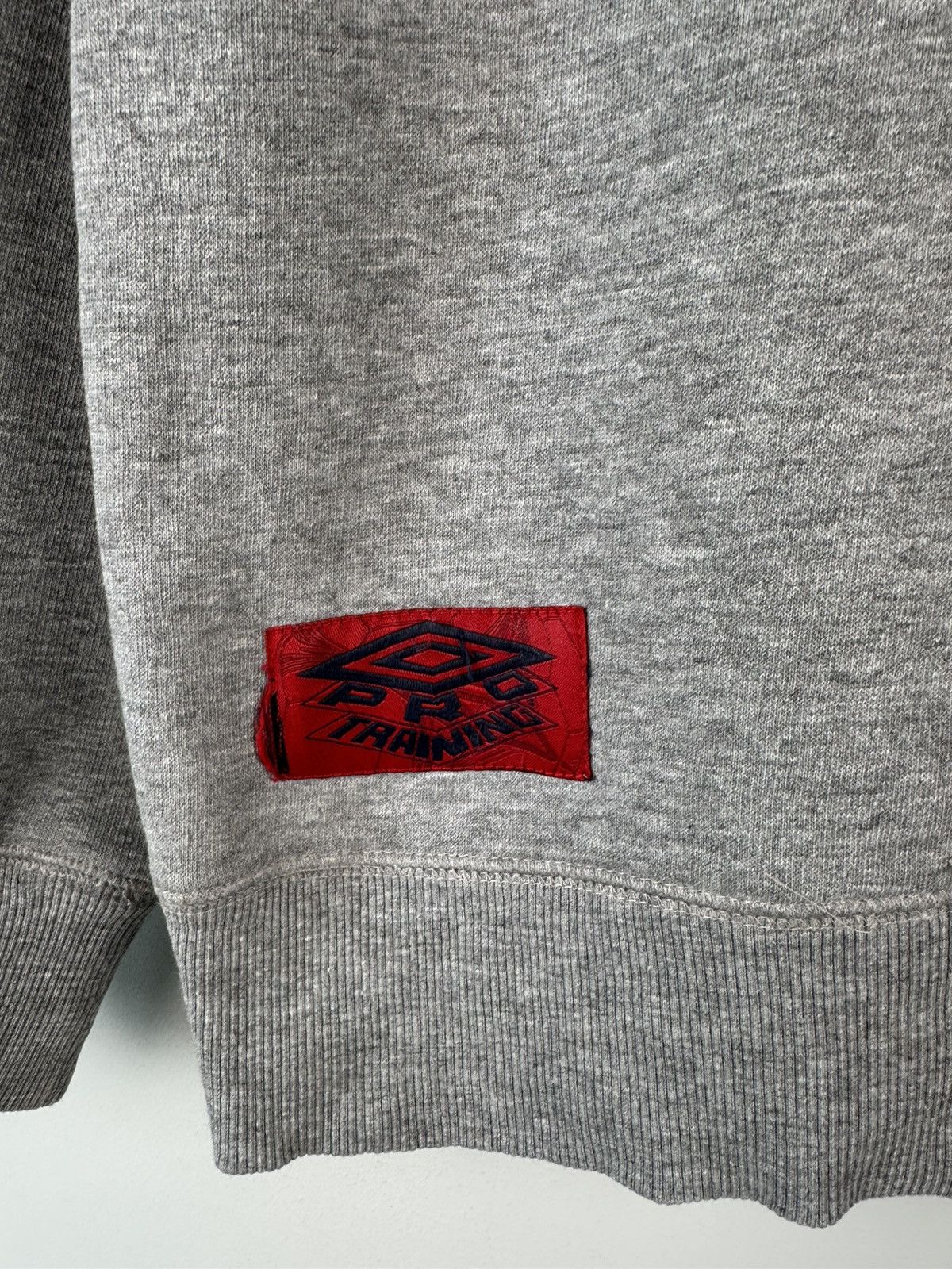 Umbro × Vintage Vintage Y2k Umbro Pro Training Sweatshirt Oversized Size US S / EU 44-46 / 1 - 5 Thumbnail