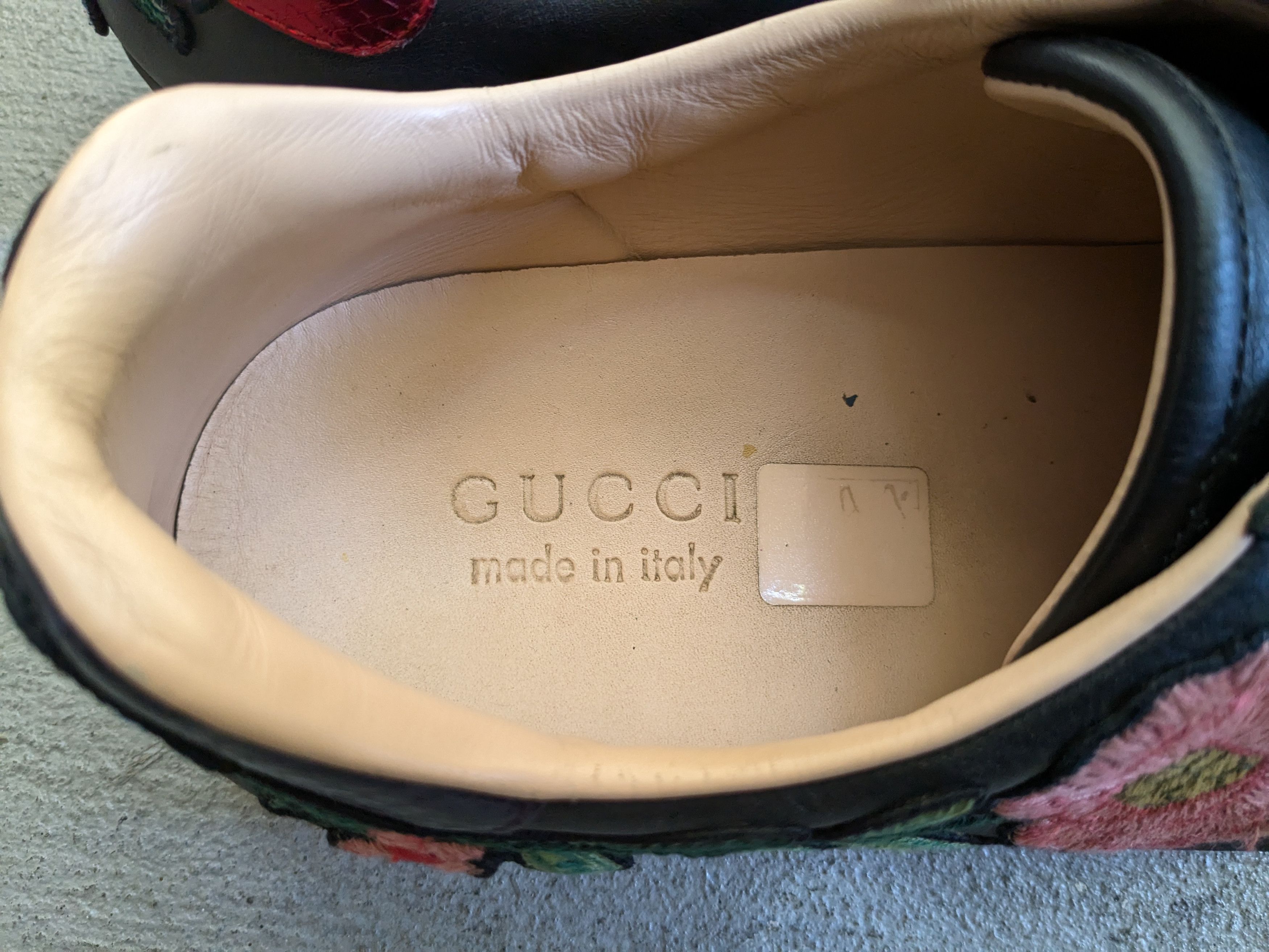 Gucci Gucci Ace Sneakers Black 8.5 Leather Flower Embroidered Size US 8.5 / EU 41-42 - 4 Thumbnail