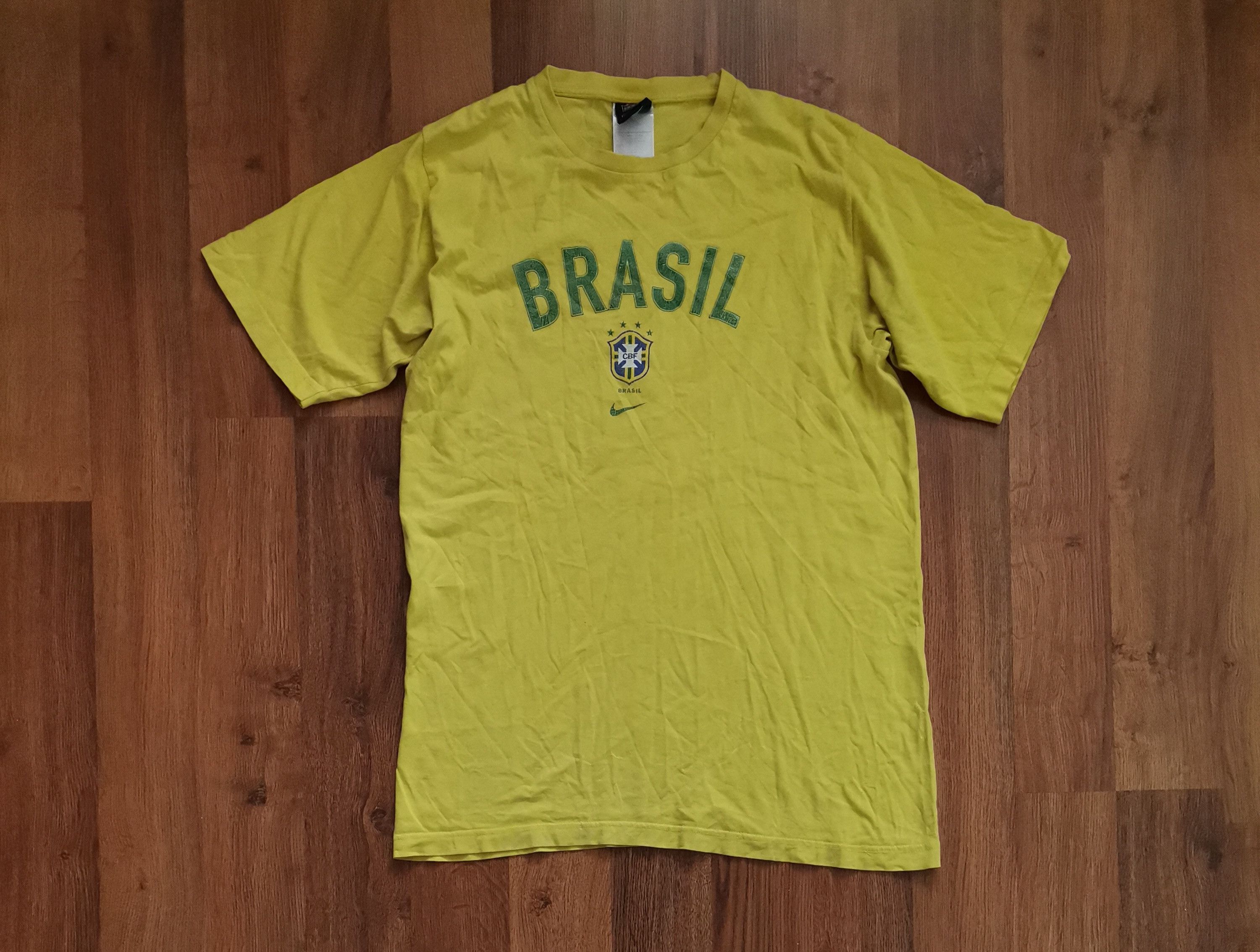 Nike Vintage Nike Brasil Ronaldo 9 Tee Size US M / EU 48-50 / 2 - 3 Thumbnail